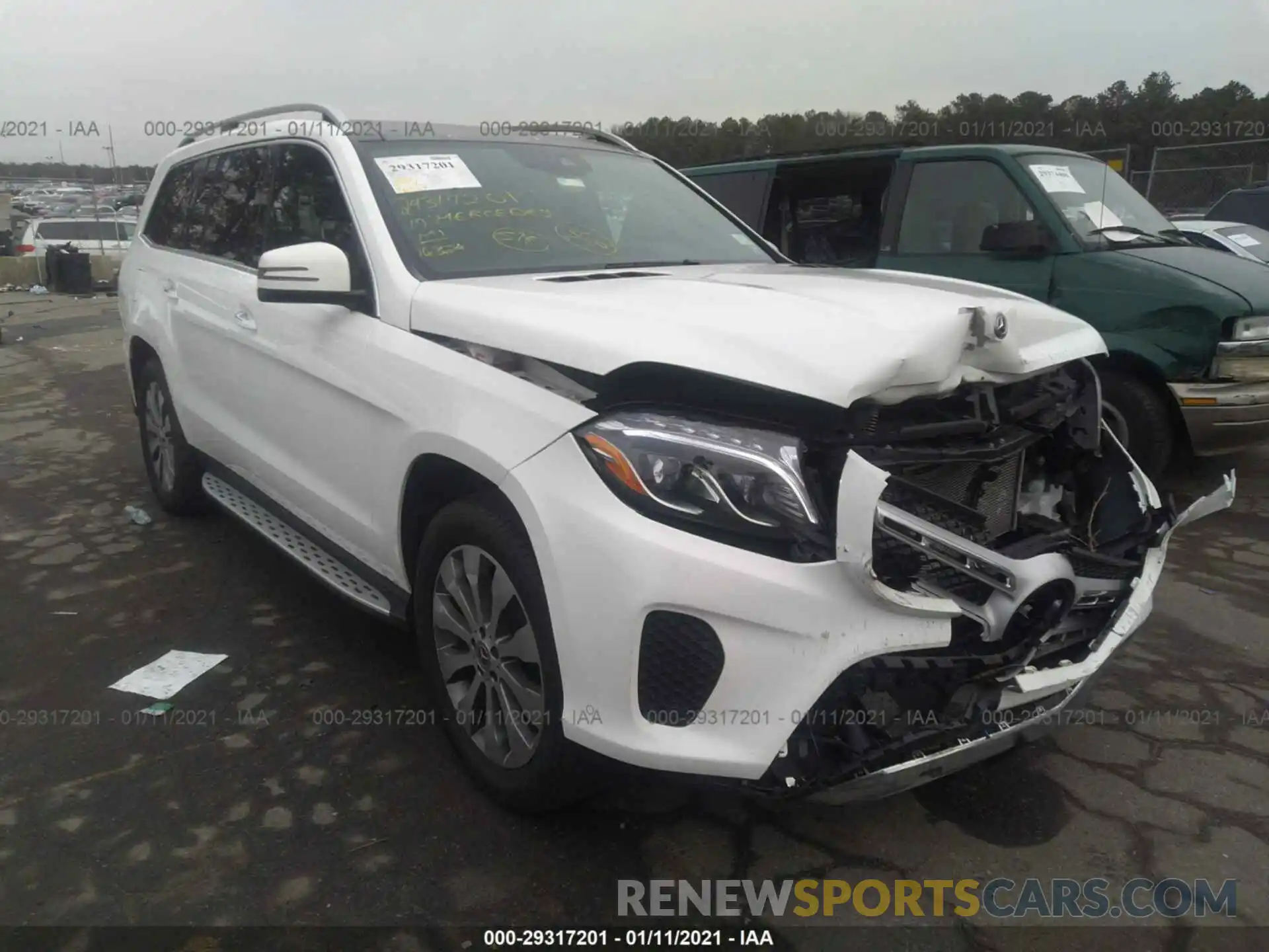 1 Фотография поврежденного автомобиля 4JGDF6EE0KB232236 MERCEDES-BENZ GLS 2019