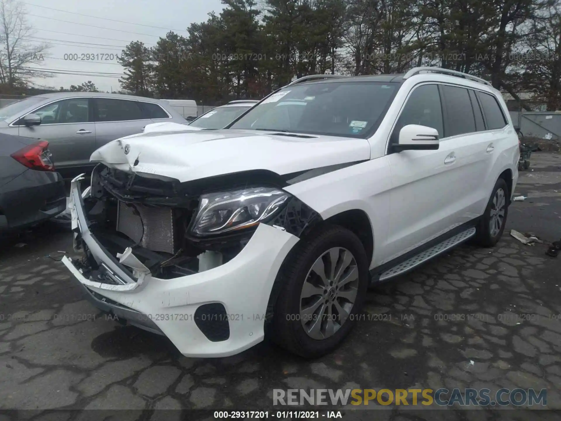 2 Photograph of a damaged car 4JGDF6EE0KB232236 MERCEDES-BENZ GLS 2019