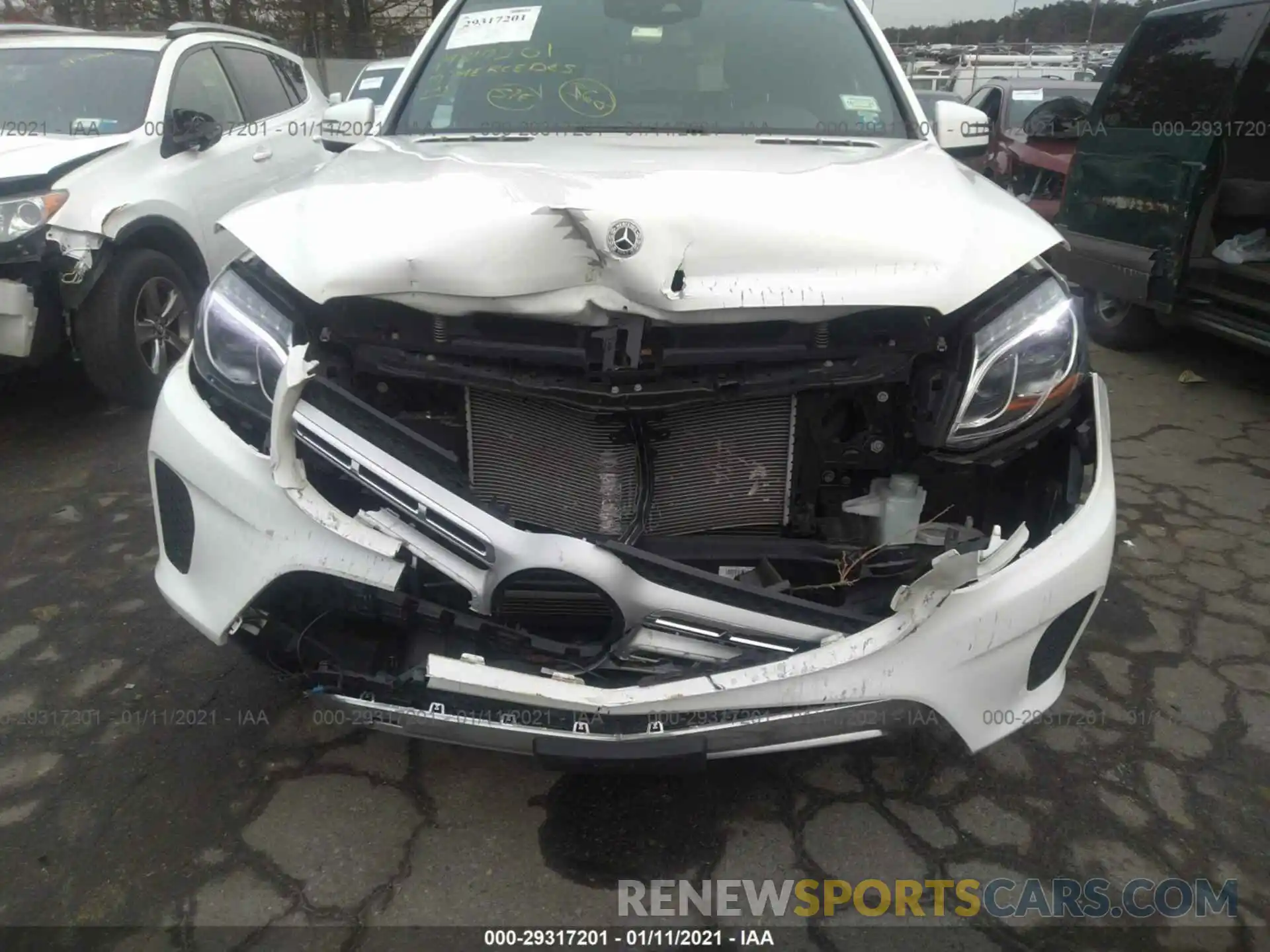 6 Photograph of a damaged car 4JGDF6EE0KB232236 MERCEDES-BENZ GLS 2019