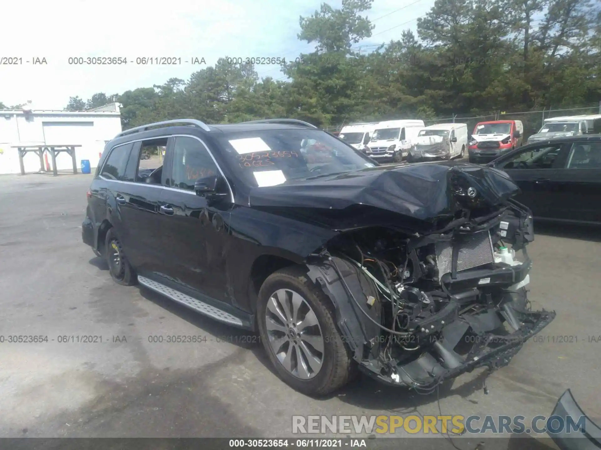 1 Photograph of a damaged car 4JGDF6EE2KB194556 MERCEDES-BENZ GLS 2019