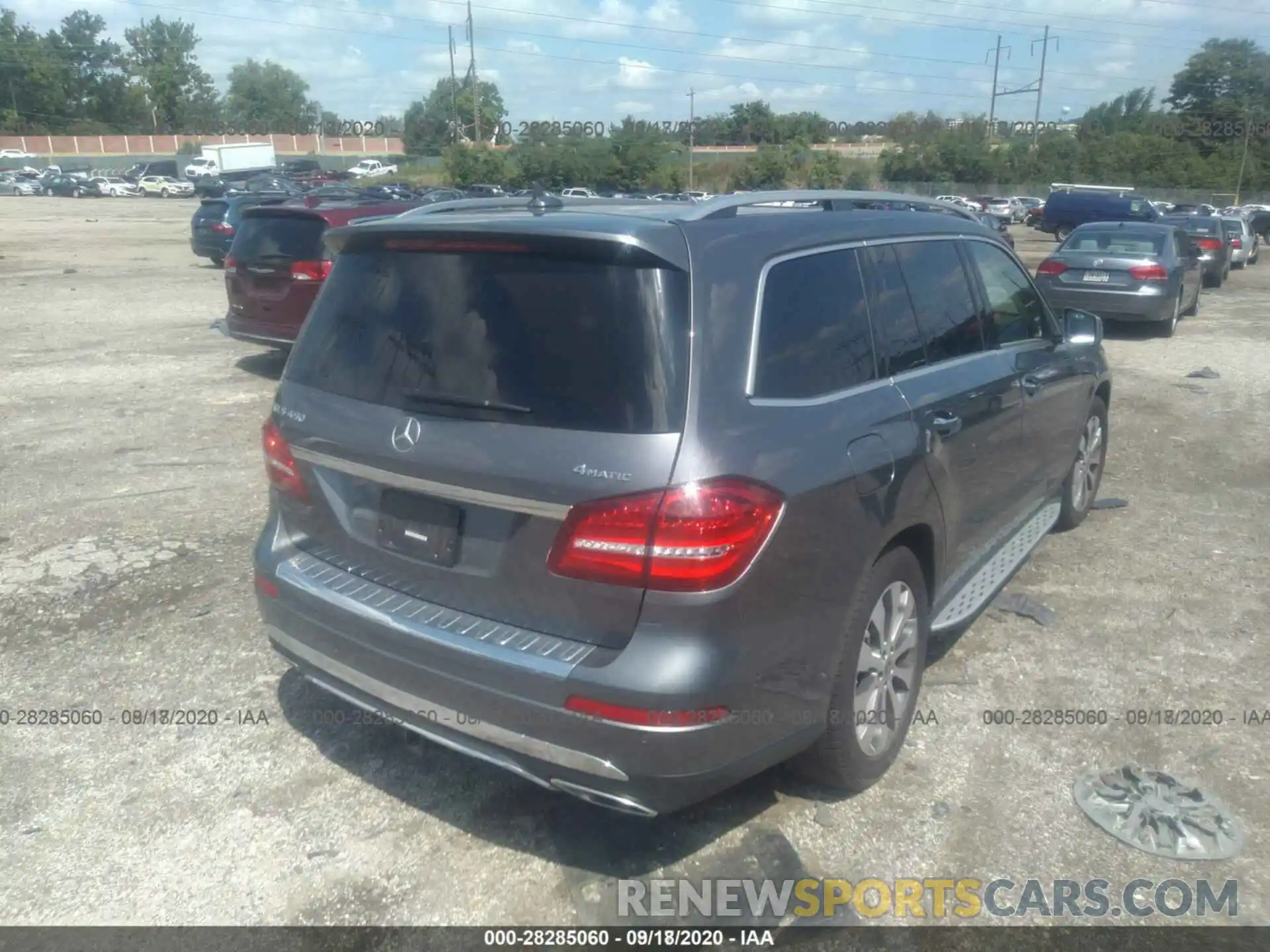 15 Photograph of a damaged car 4JGDF6EE2KB229404 MERCEDES-BENZ GLS 2019