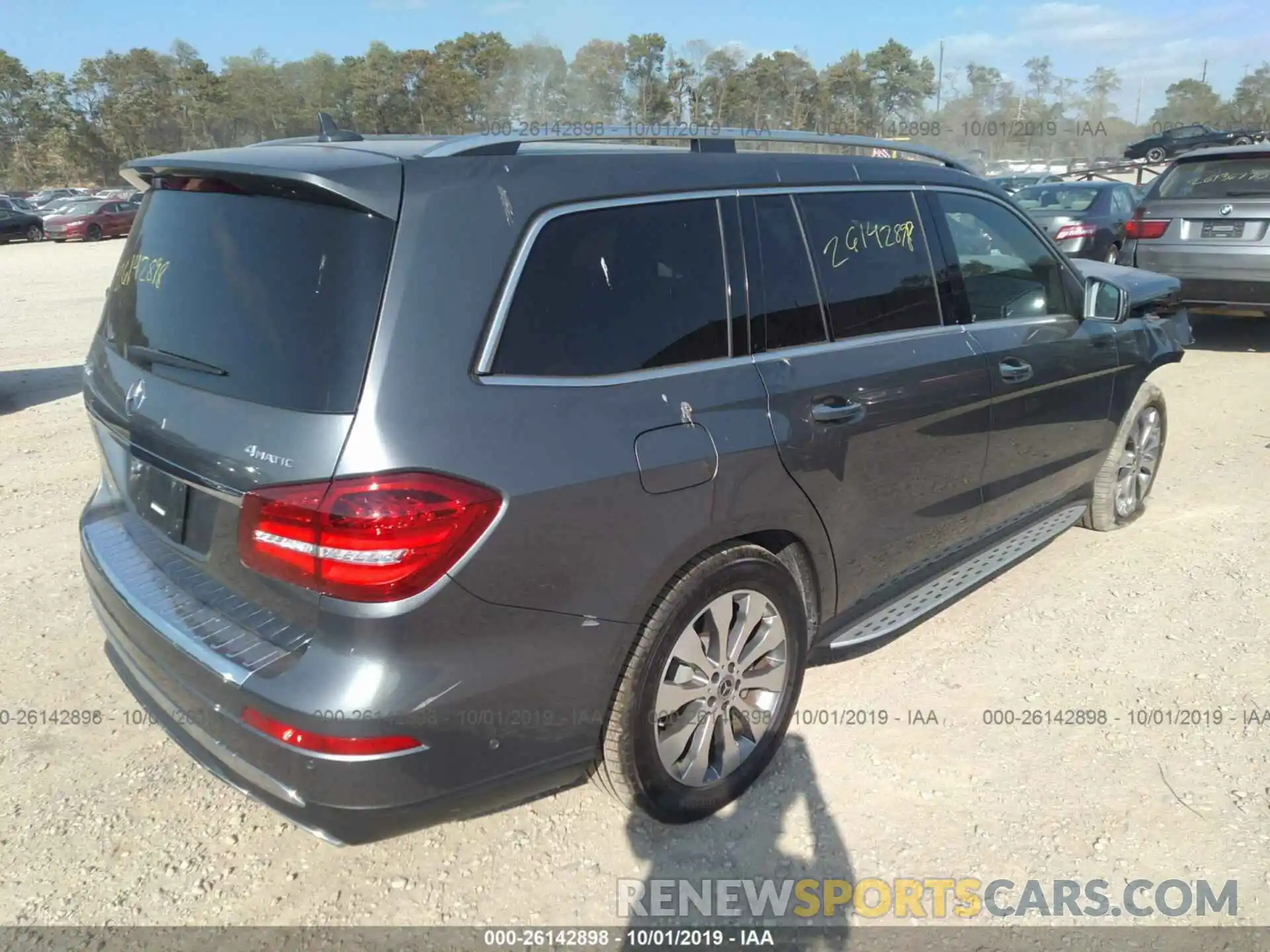 4 Photograph of a damaged car 4JGDF6EE3KB227225 MERCEDES-BENZ GLS 2019