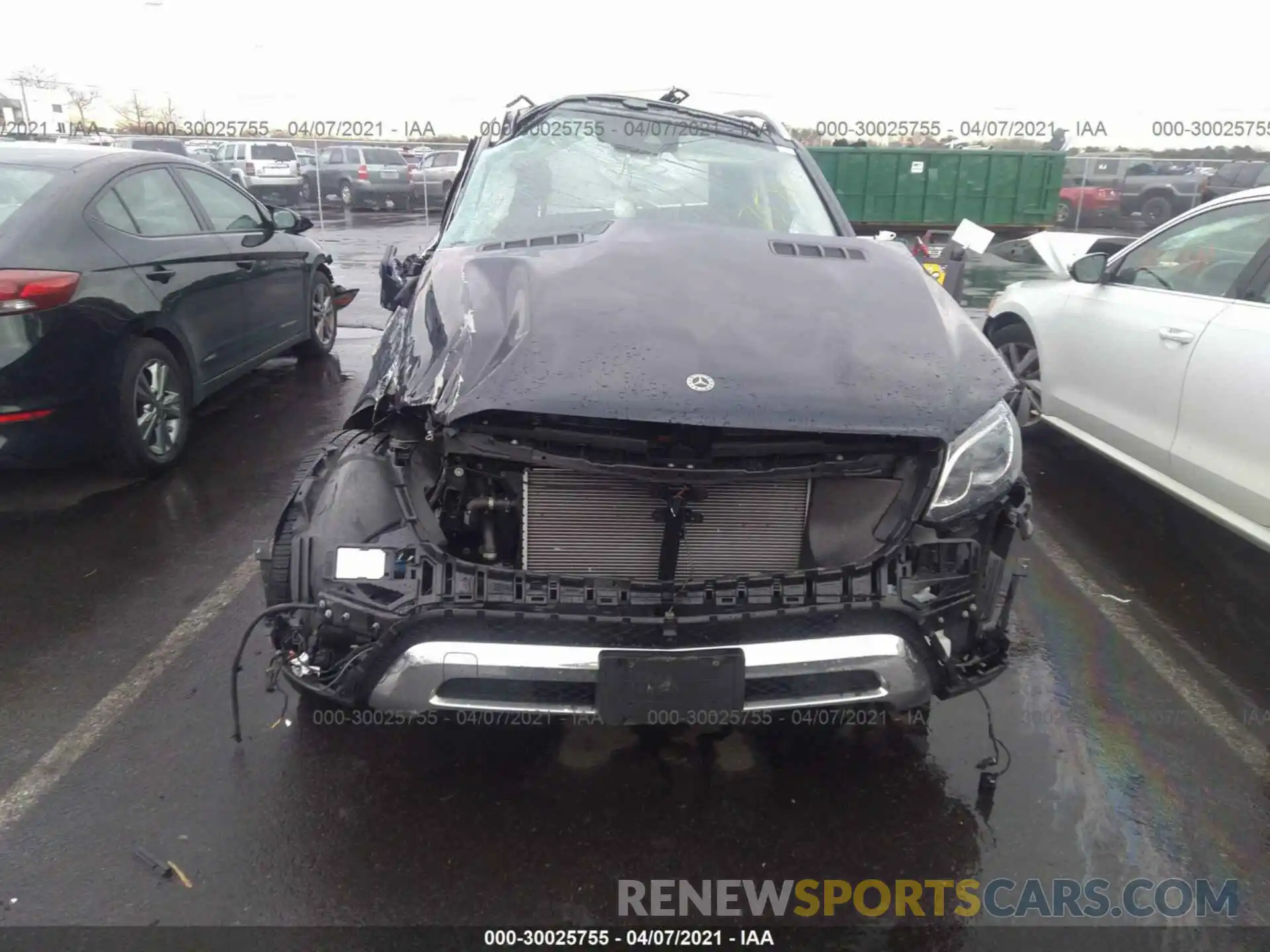 6 Photograph of a damaged car 4JGDF6EE3KB227581 MERCEDES-BENZ GLS 2019