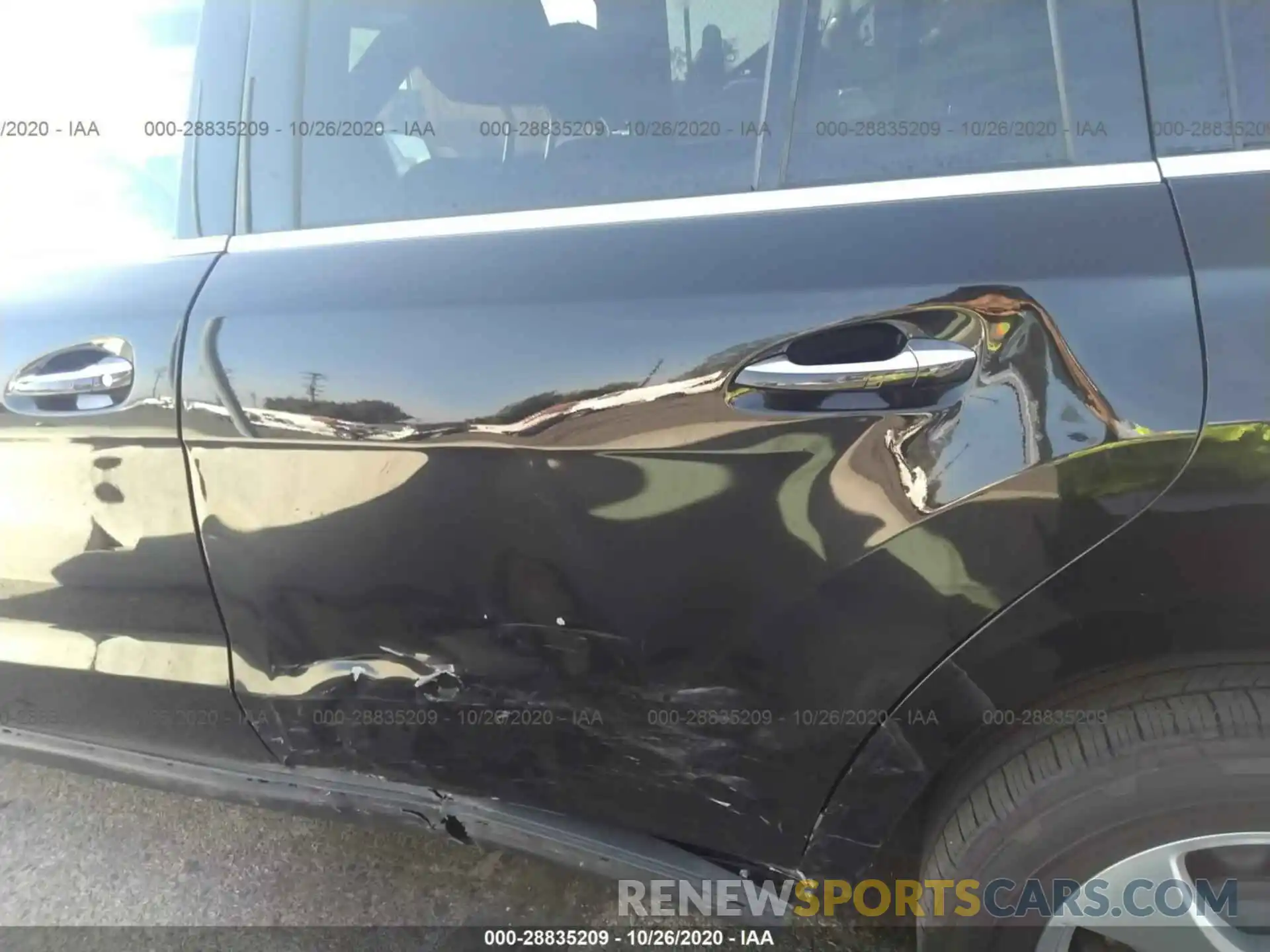 6 Photograph of a damaged car 4JGDF6EE3KB233624 MERCEDES-BENZ GLS 2019