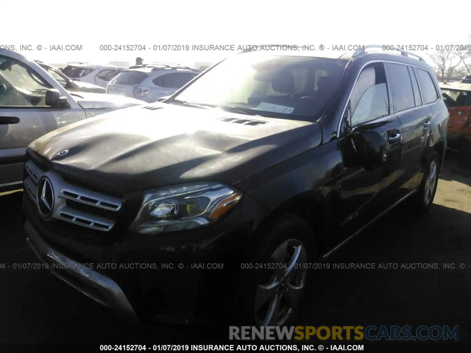 2 Photograph of a damaged car 4JGDF6EE4KB218873 MERCEDES-BENZ GLS 2019