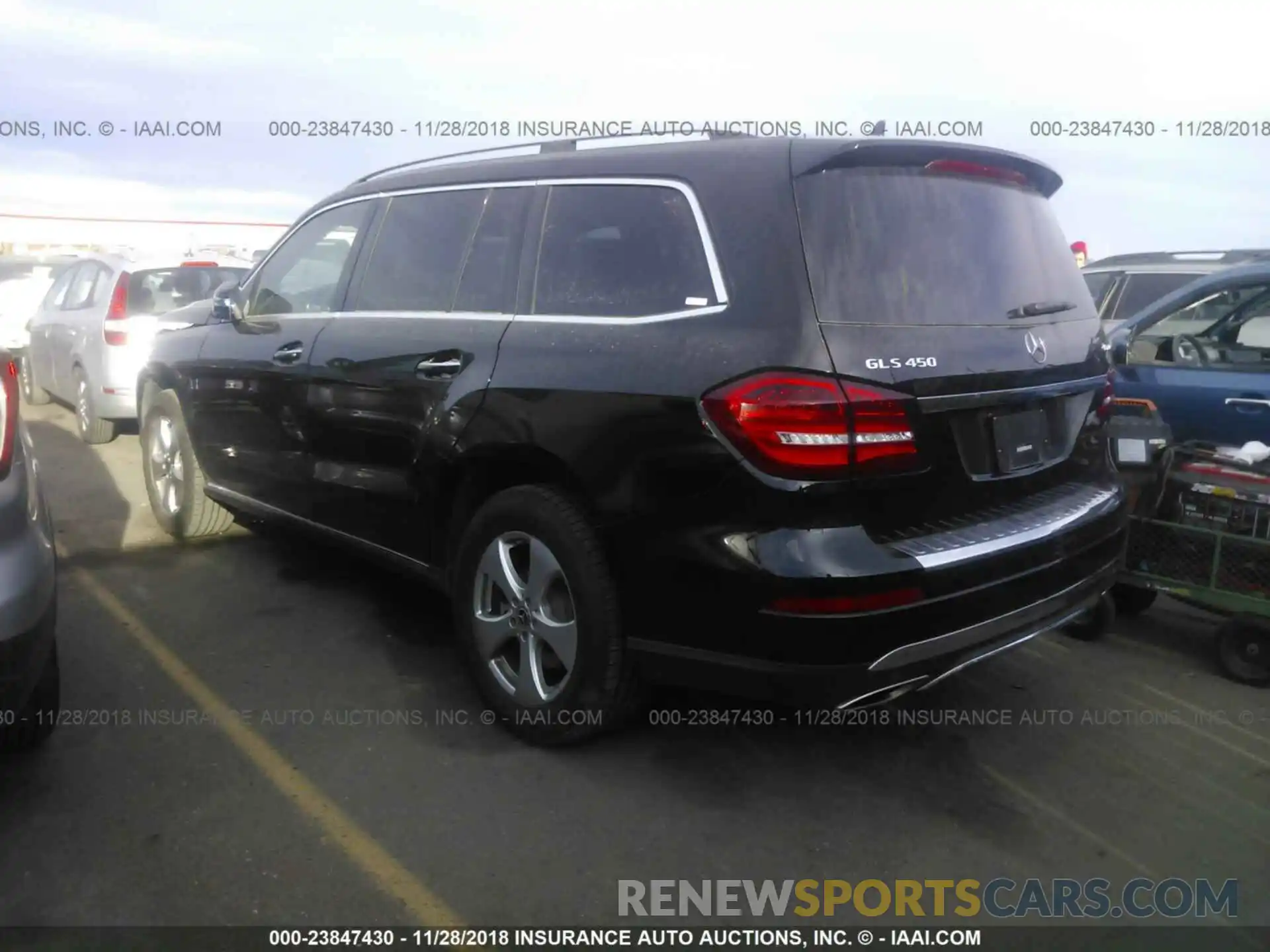 3 Photograph of a damaged car 4JGDF6EE5KB183826 Mercedes-benz Gls 2019