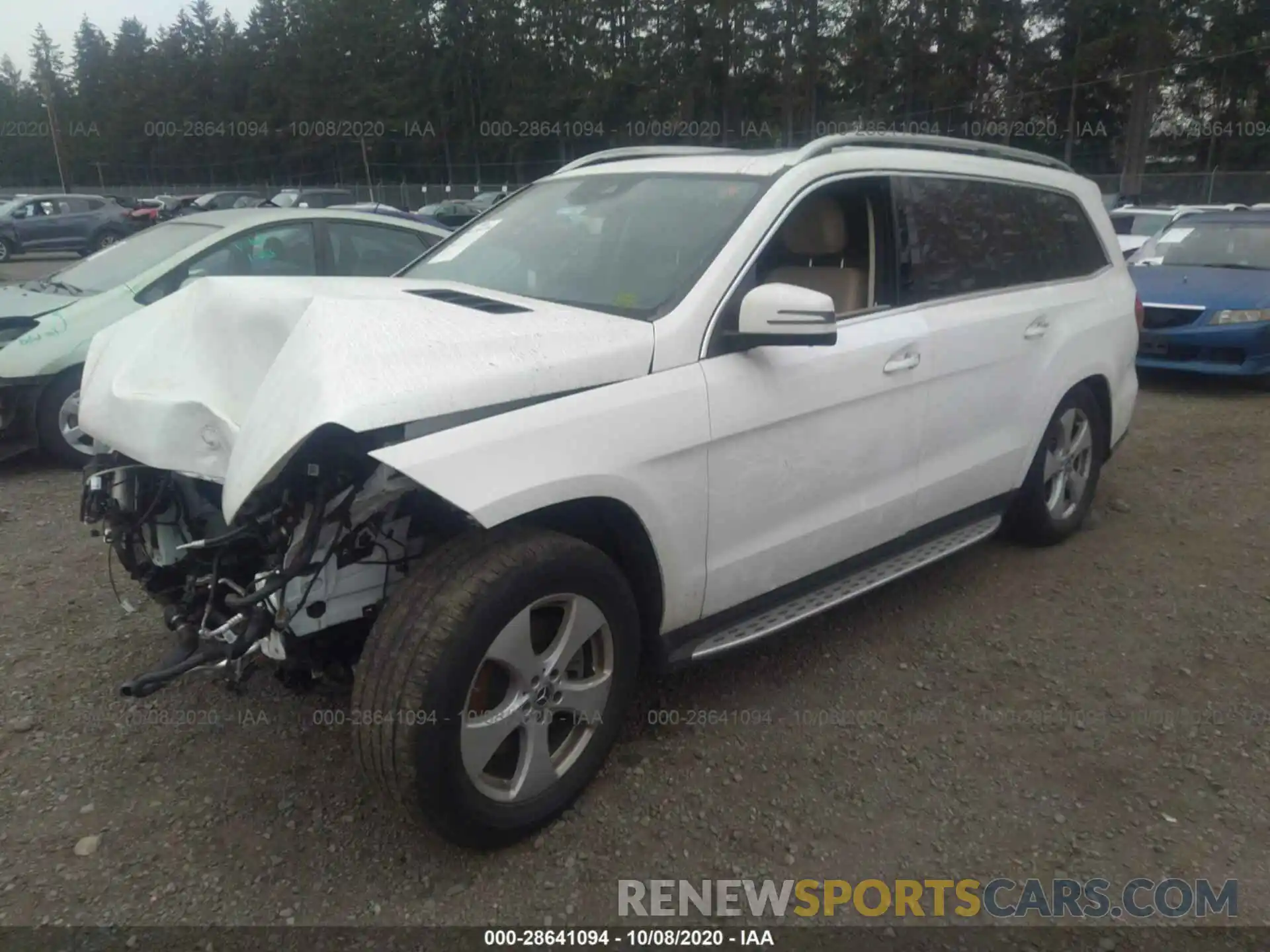 2 Photograph of a damaged car 4JGDF6EE5KB199993 MERCEDES-BENZ GLS 2019