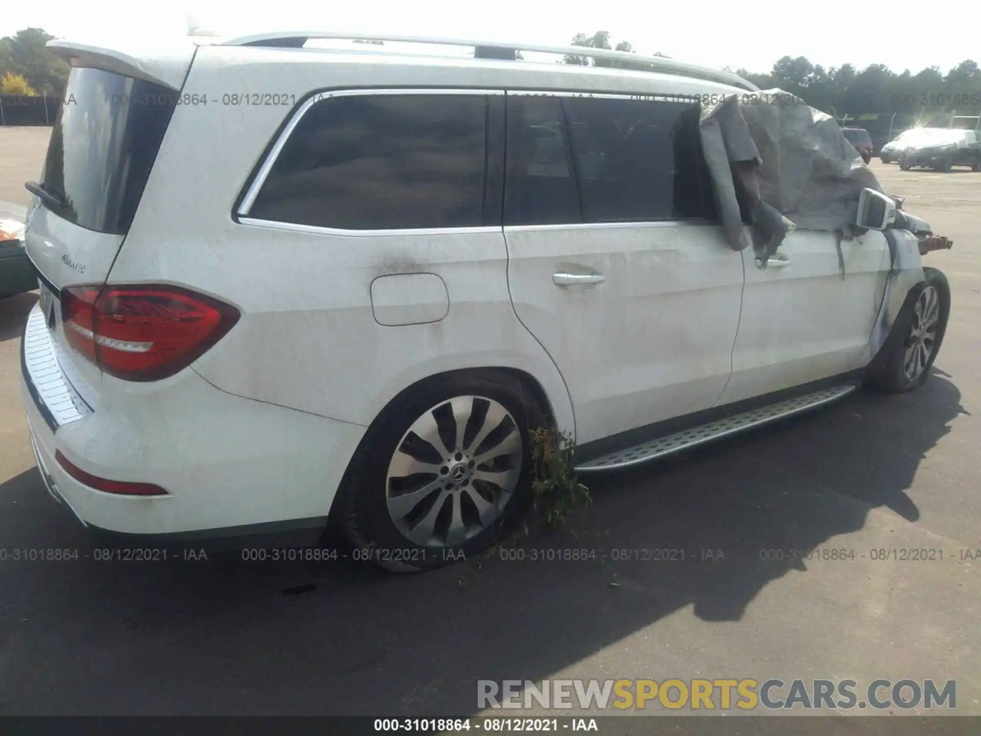 4 Photograph of a damaged car 4JGDF6EE5KB225718 MERCEDES-BENZ GLS 2019