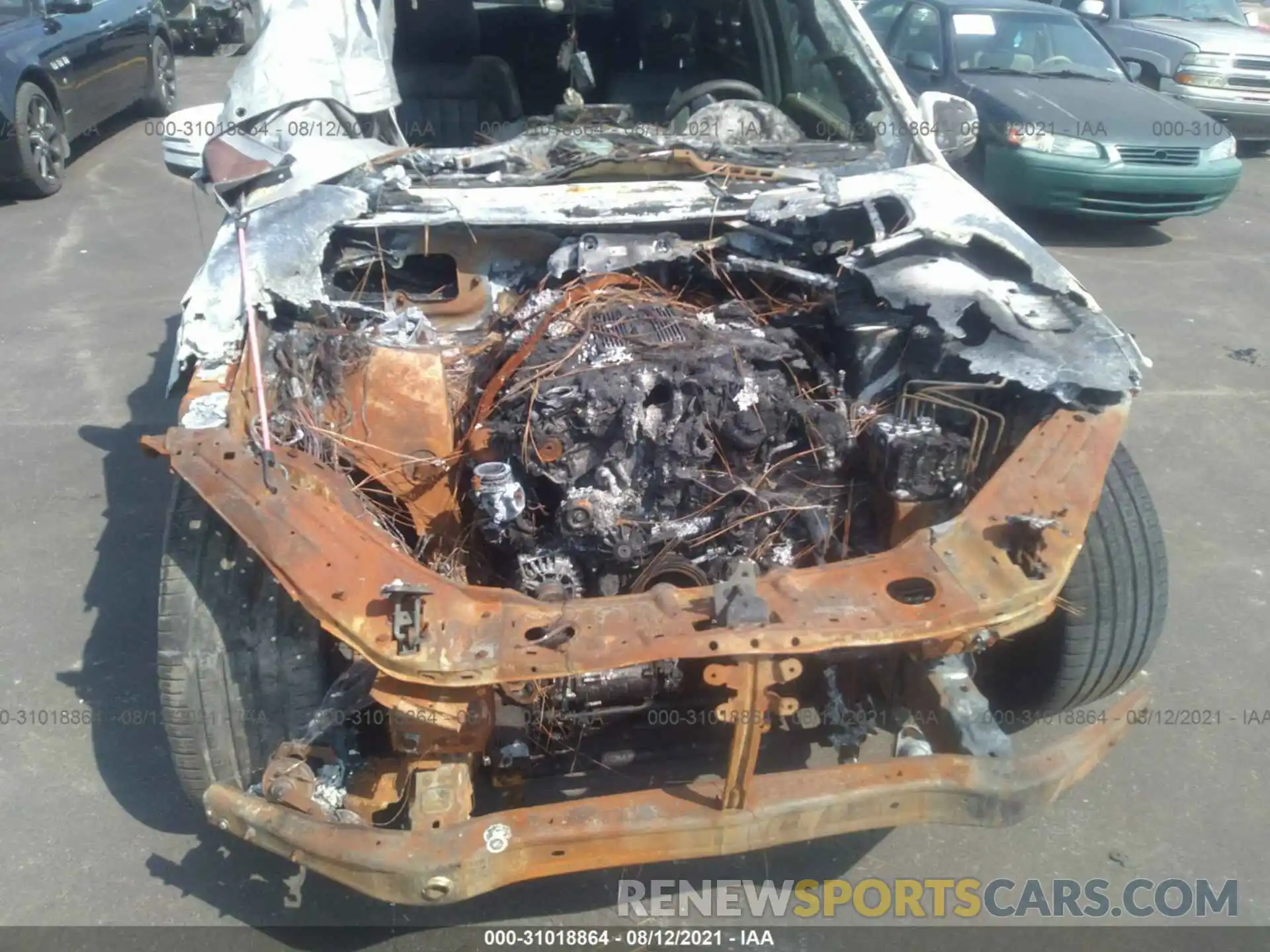 6 Photograph of a damaged car 4JGDF6EE5KB225718 MERCEDES-BENZ GLS 2019