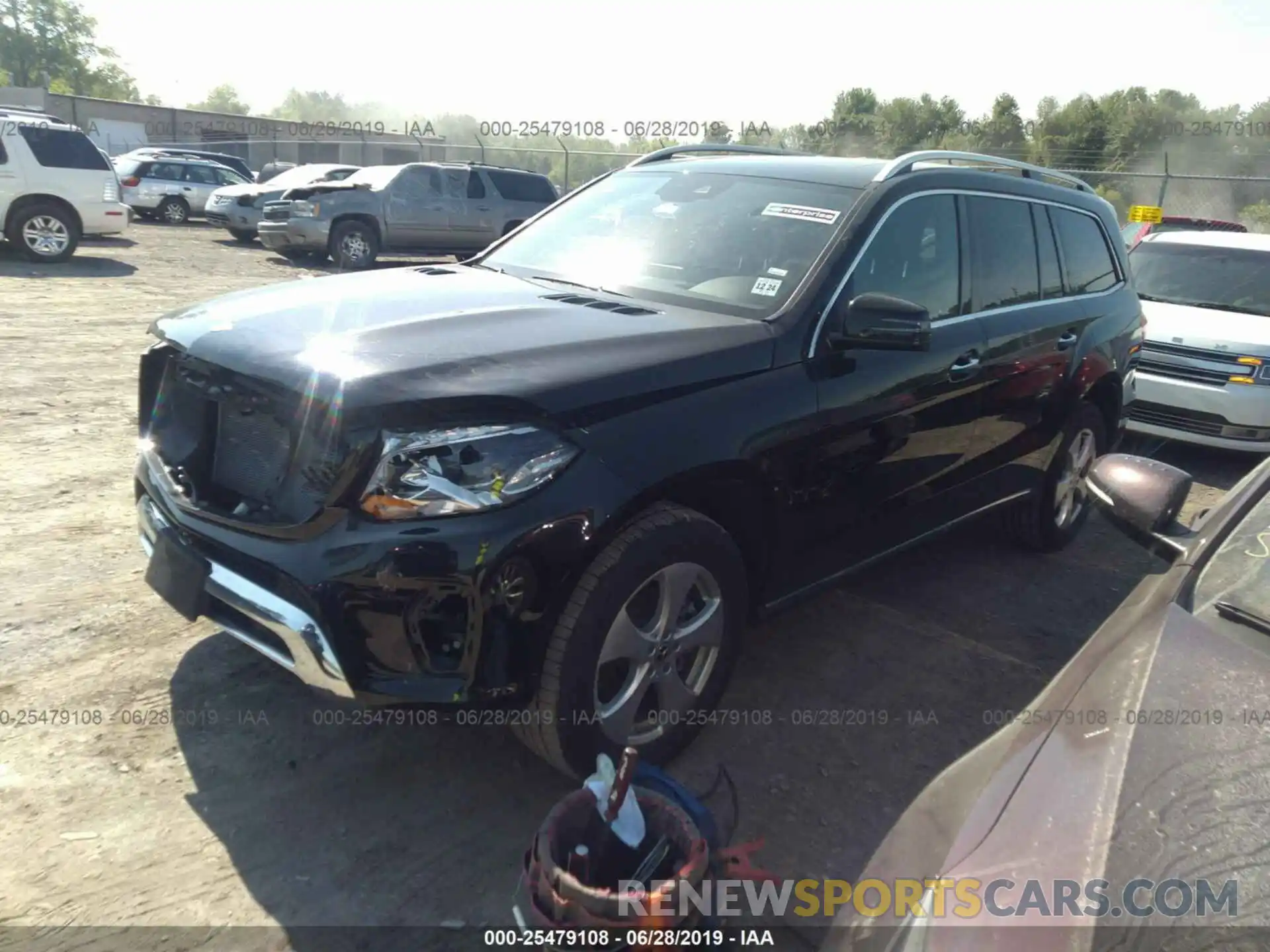 2 Photograph of a damaged car 4JGDF6EE5KB228750 MERCEDES-BENZ GLS 2019