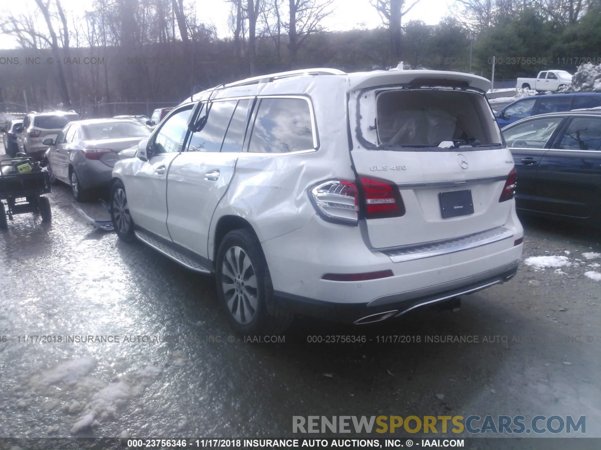 3 Photograph of a damaged car 4JGDF6EE6KB193880 MERCEDES-BENZ GLS 2019