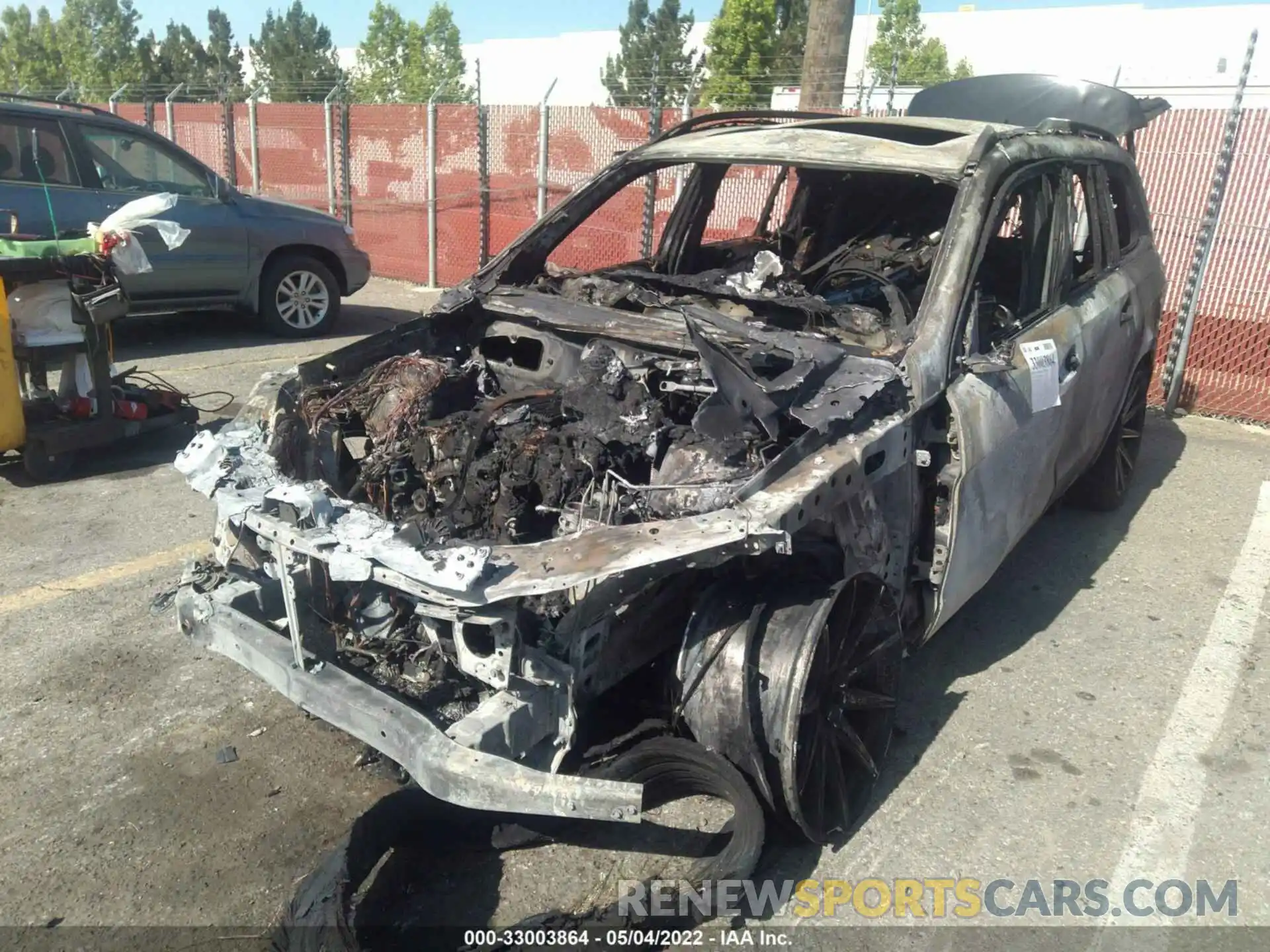 2 Photograph of a damaged car 4JGDF6EE6KB232421 MERCEDES-BENZ GLS 2019