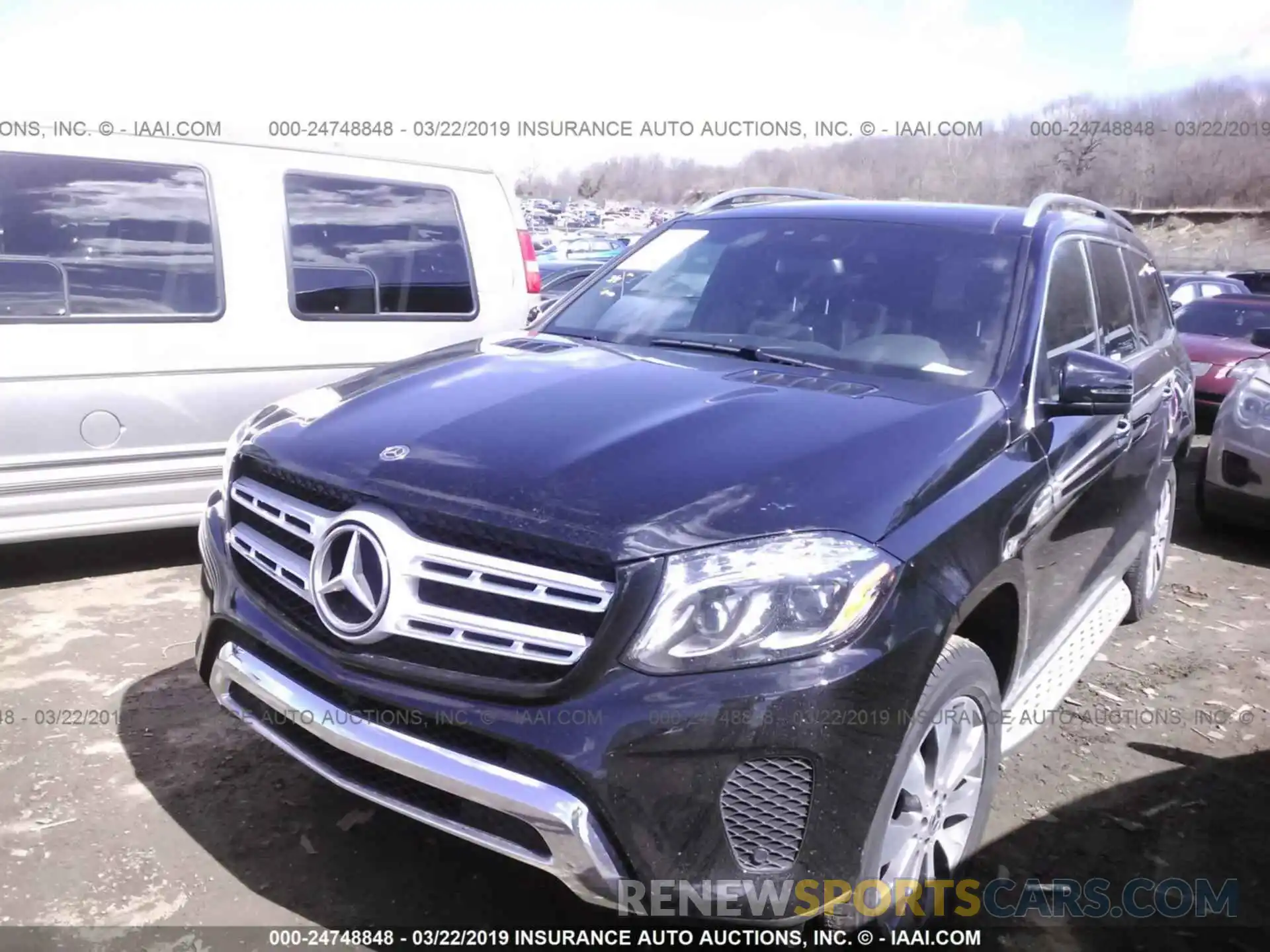 2 Photograph of a damaged car 4JGDF6EE8KB207911 MERCEDES-BENZ GLS 2019