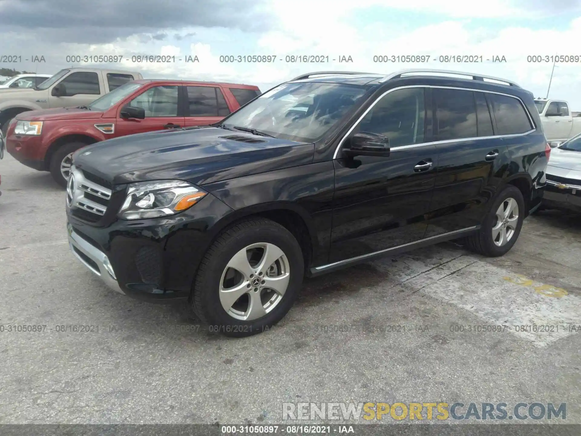 2 Photograph of a damaged car 4JGDF6EE8KB222618 MERCEDES-BENZ GLS 2019