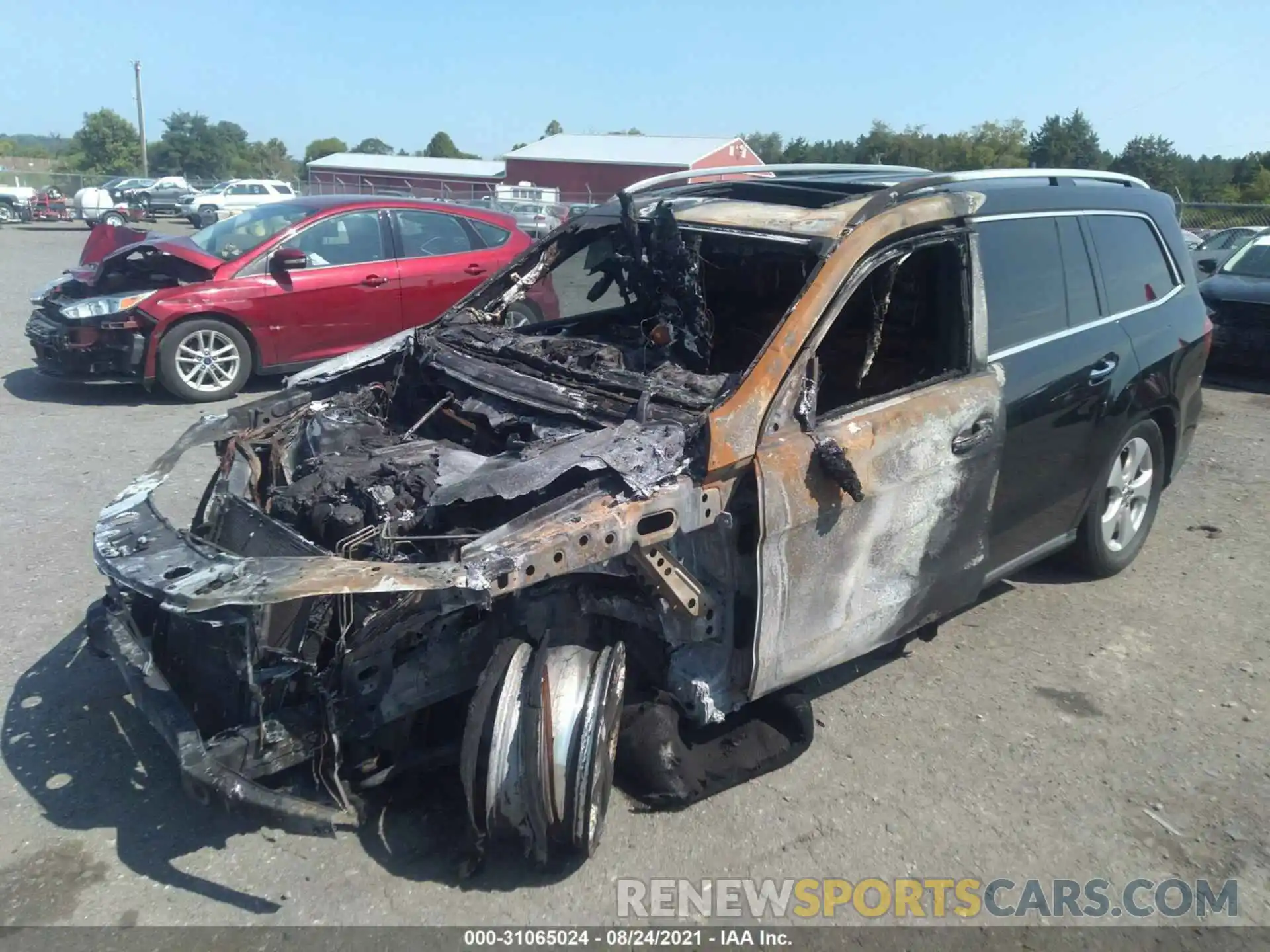 2 Photograph of a damaged car 4JGDF6EE8KB229049 MERCEDES-BENZ GLS 2019