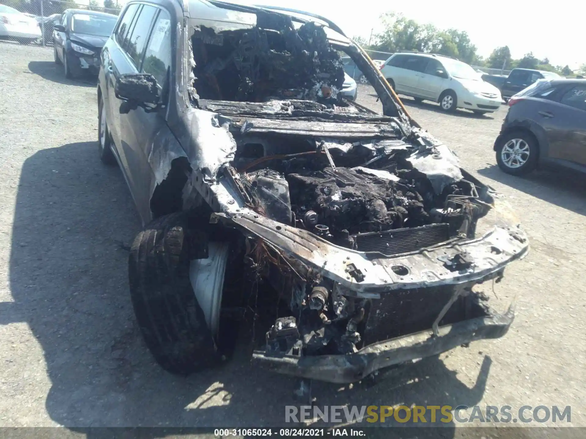 6 Photograph of a damaged car 4JGDF6EE8KB229049 MERCEDES-BENZ GLS 2019