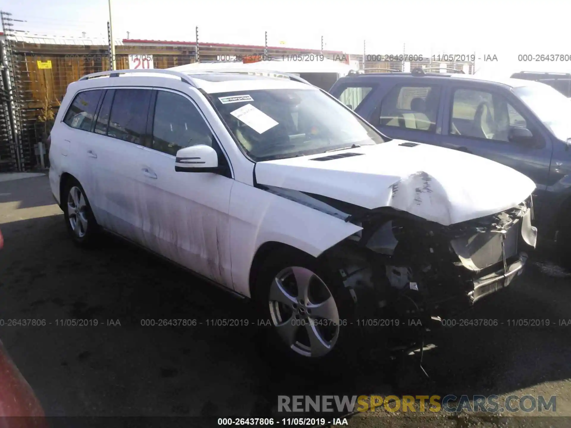 1 Photograph of a damaged car 4JGDF6EE8KB230699 MERCEDES-BENZ GLS 2019