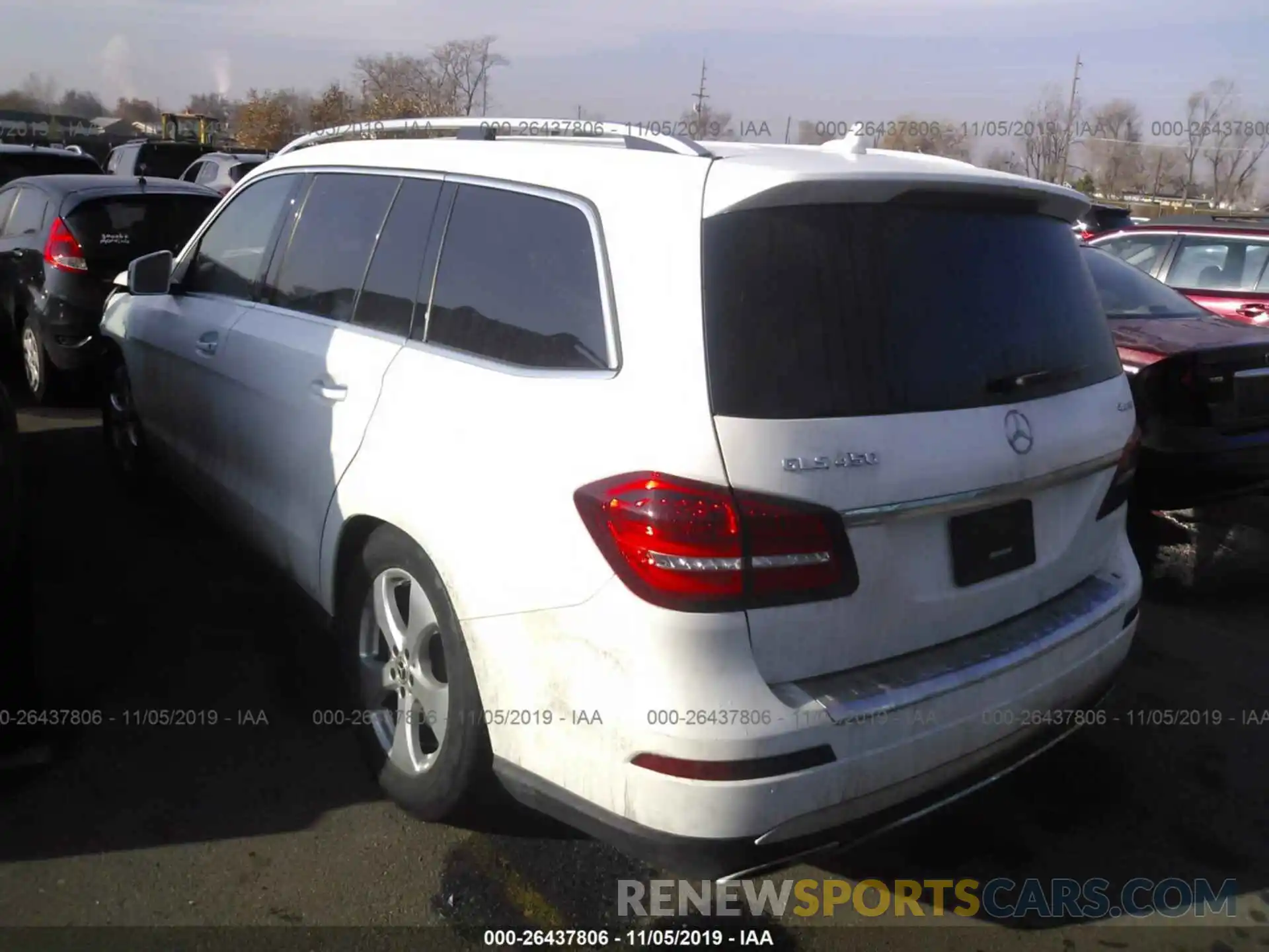 3 Photograph of a damaged car 4JGDF6EE8KB230699 MERCEDES-BENZ GLS 2019