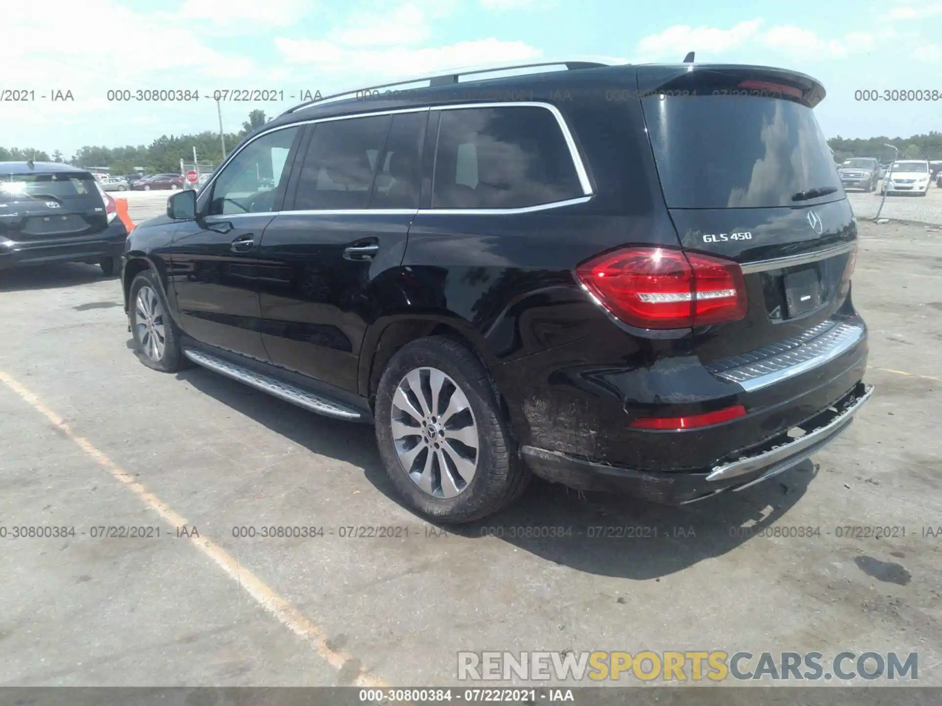 3 Photograph of a damaged car 4JGDF6EE9KB222272 MERCEDES-BENZ GLS 2019