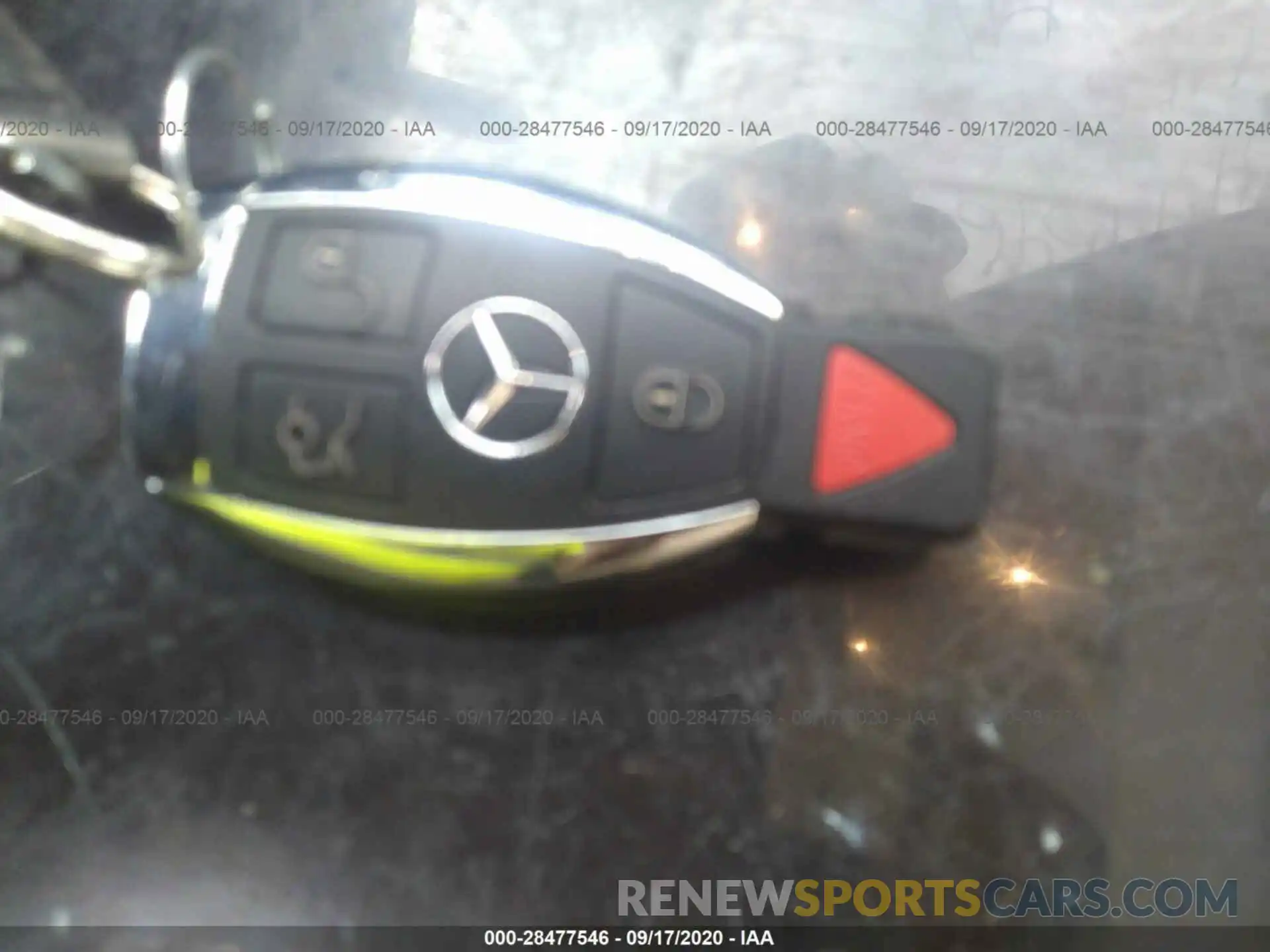 11 Photograph of a damaged car 4JGDF6EEXKB223477 MERCEDES-BENZ GLS 2019