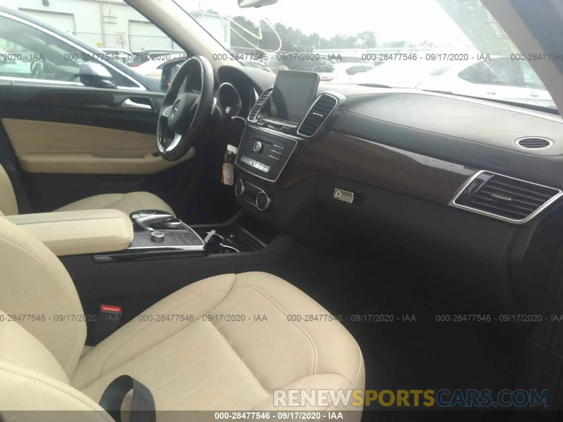 5 Photograph of a damaged car 4JGDF6EEXKB223477 MERCEDES-BENZ GLS 2019