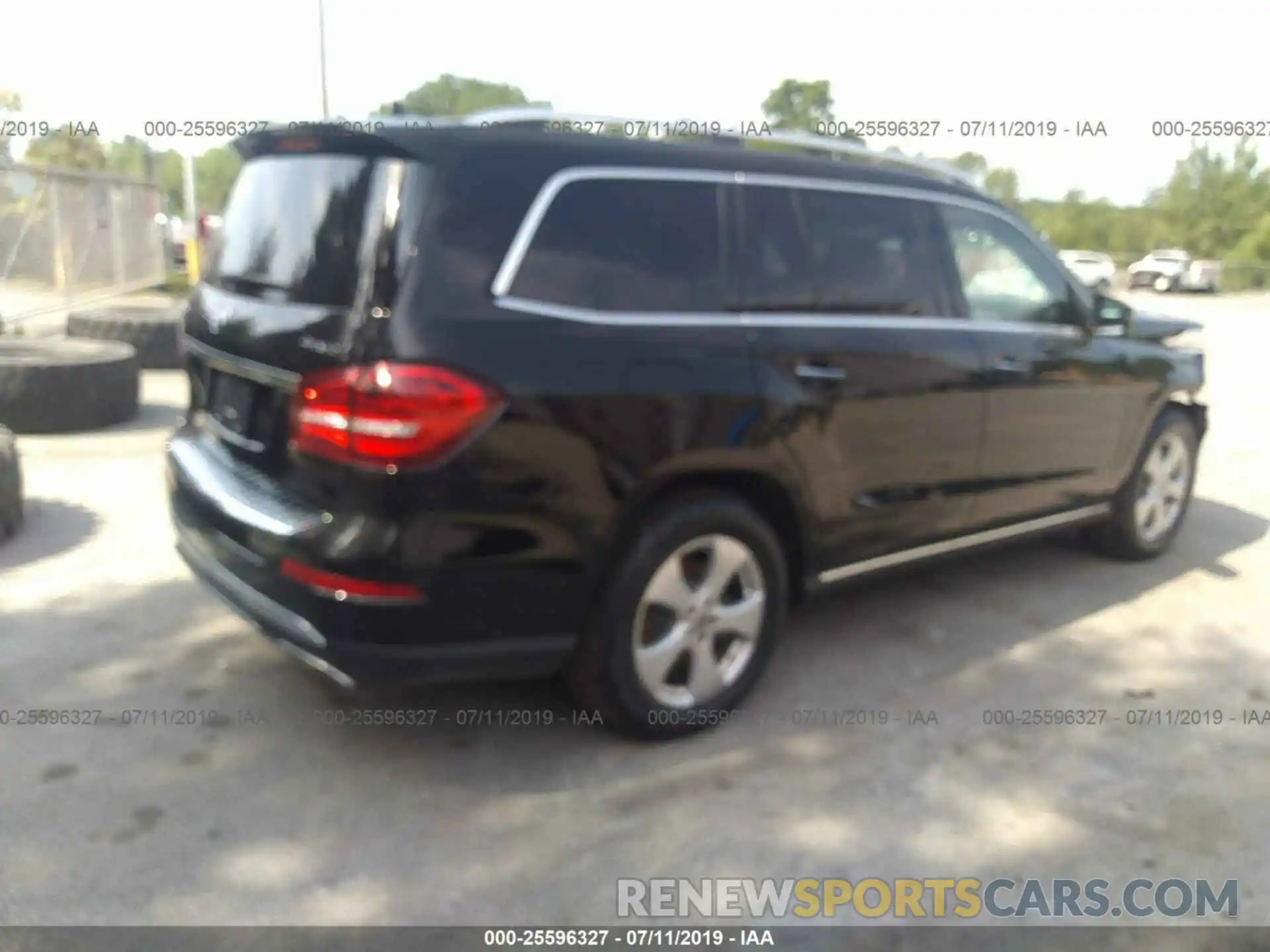 4 Photograph of a damaged car 4JGDF6EEXKB229716 MERCEDES-BENZ GLS 2019