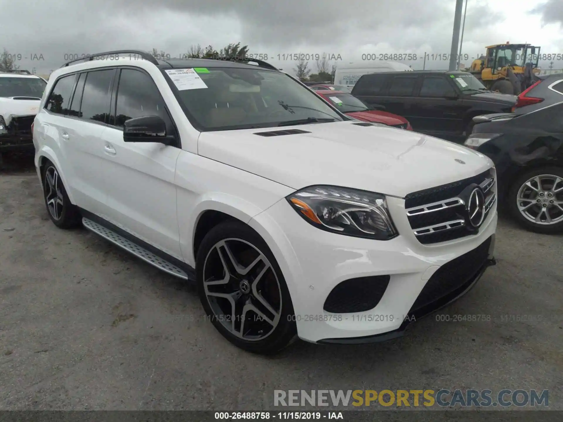 1 Photograph of a damaged car 4JGDF7DE1KB200774 MERCEDES-BENZ GLS 2019