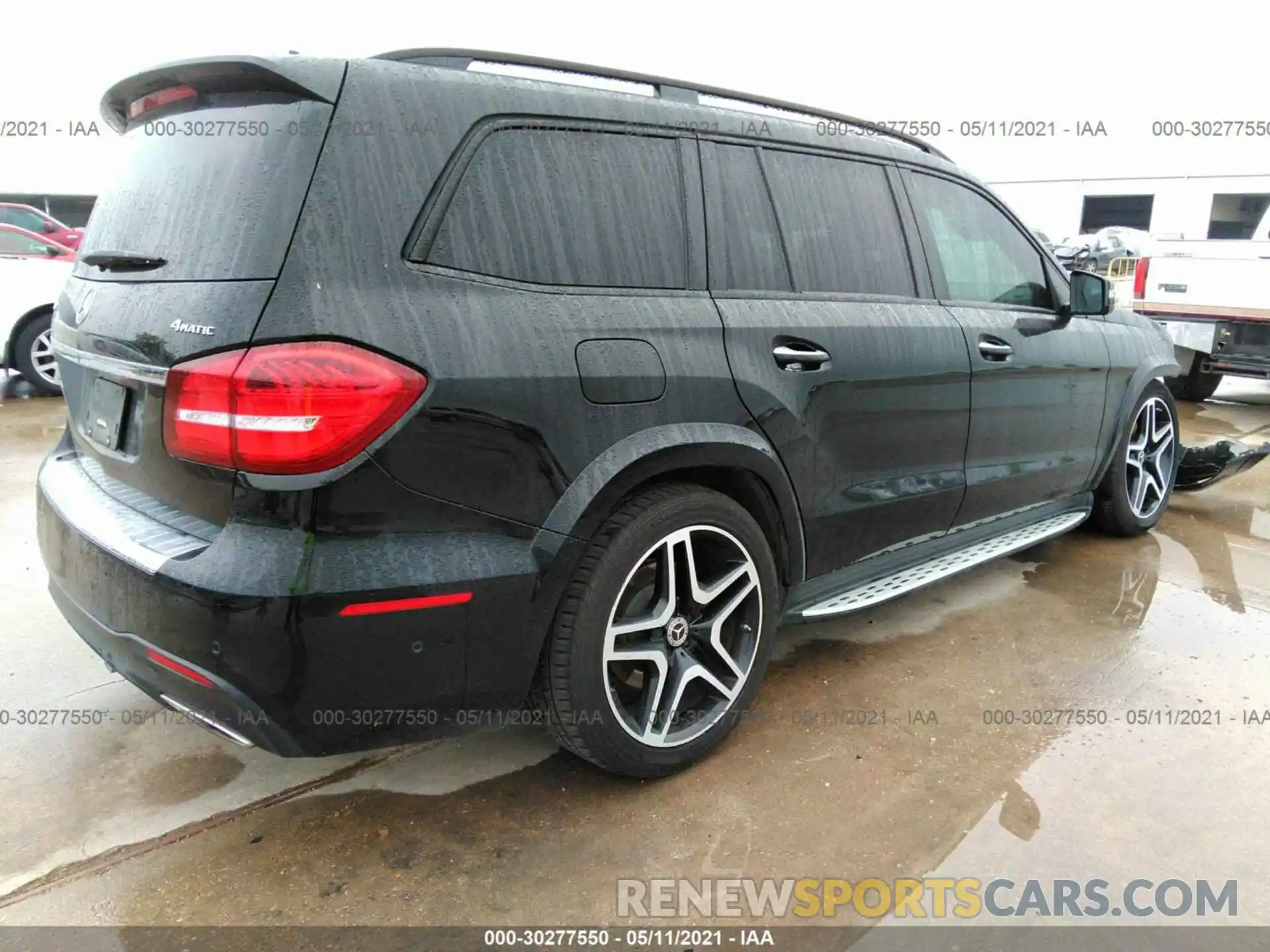 4 Photograph of a damaged car 4JGDF7DE2KB222458 MERCEDES-BENZ GLS 2019