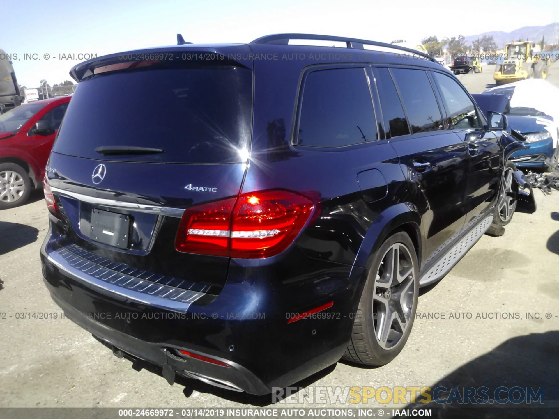 4 Photograph of a damaged car 4JGDF7DE3KB209475 MERCEDES-BENZ GLS 2019