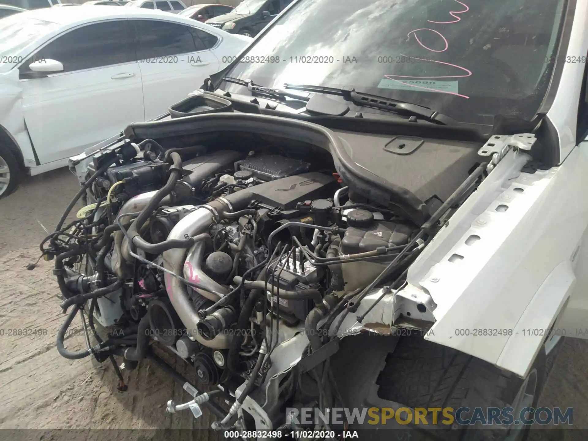 10 Photograph of a damaged car 4JGDF7DE3KB235042 MERCEDES-BENZ GLS 2019