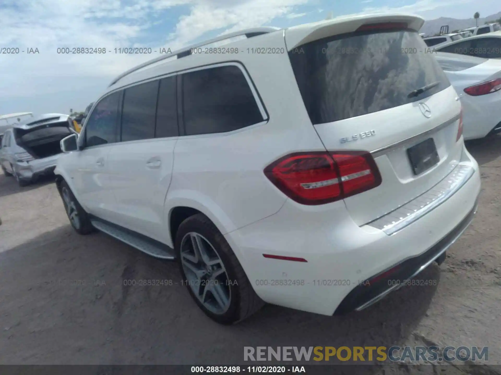 3 Photograph of a damaged car 4JGDF7DE3KB235042 MERCEDES-BENZ GLS 2019