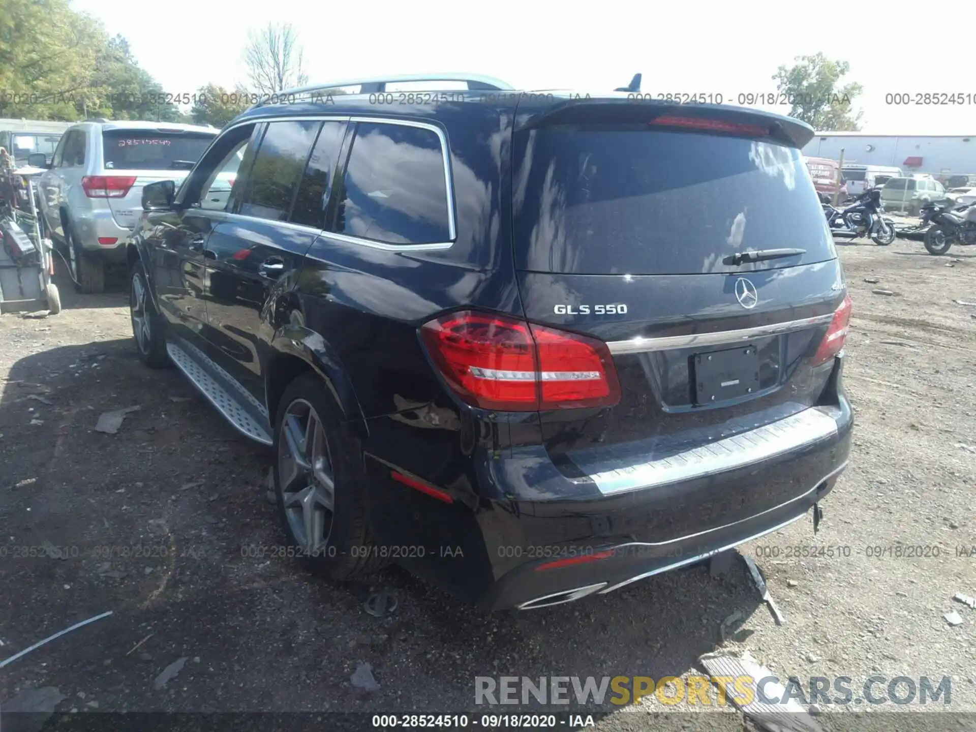 3 Photograph of a damaged car 4JGDF7DE5KB233969 MERCEDES-BENZ GLS 2019