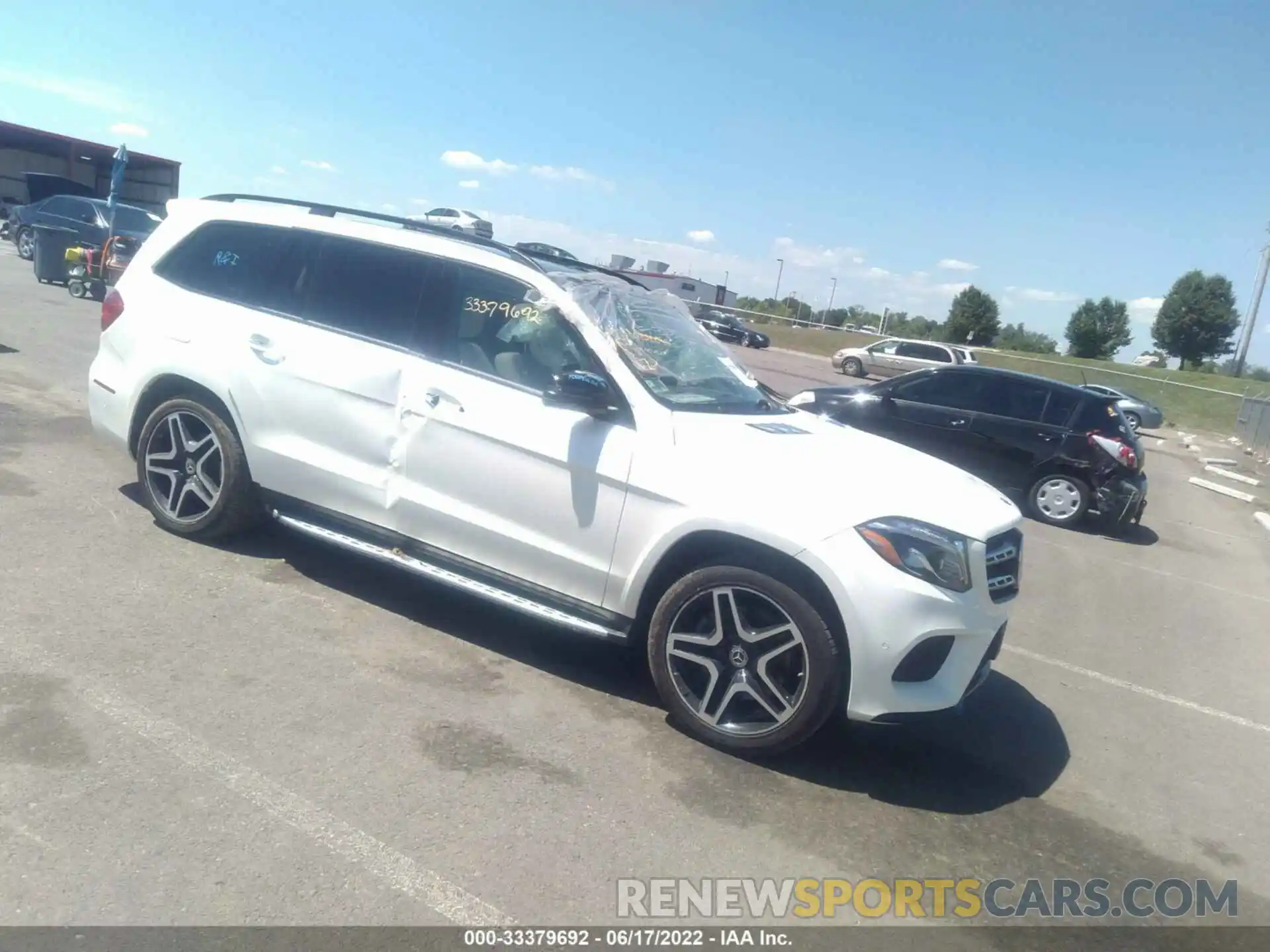 1 Photograph of a damaged car 4JGDF7DE9KB186011 MERCEDES-BENZ GLS 2019