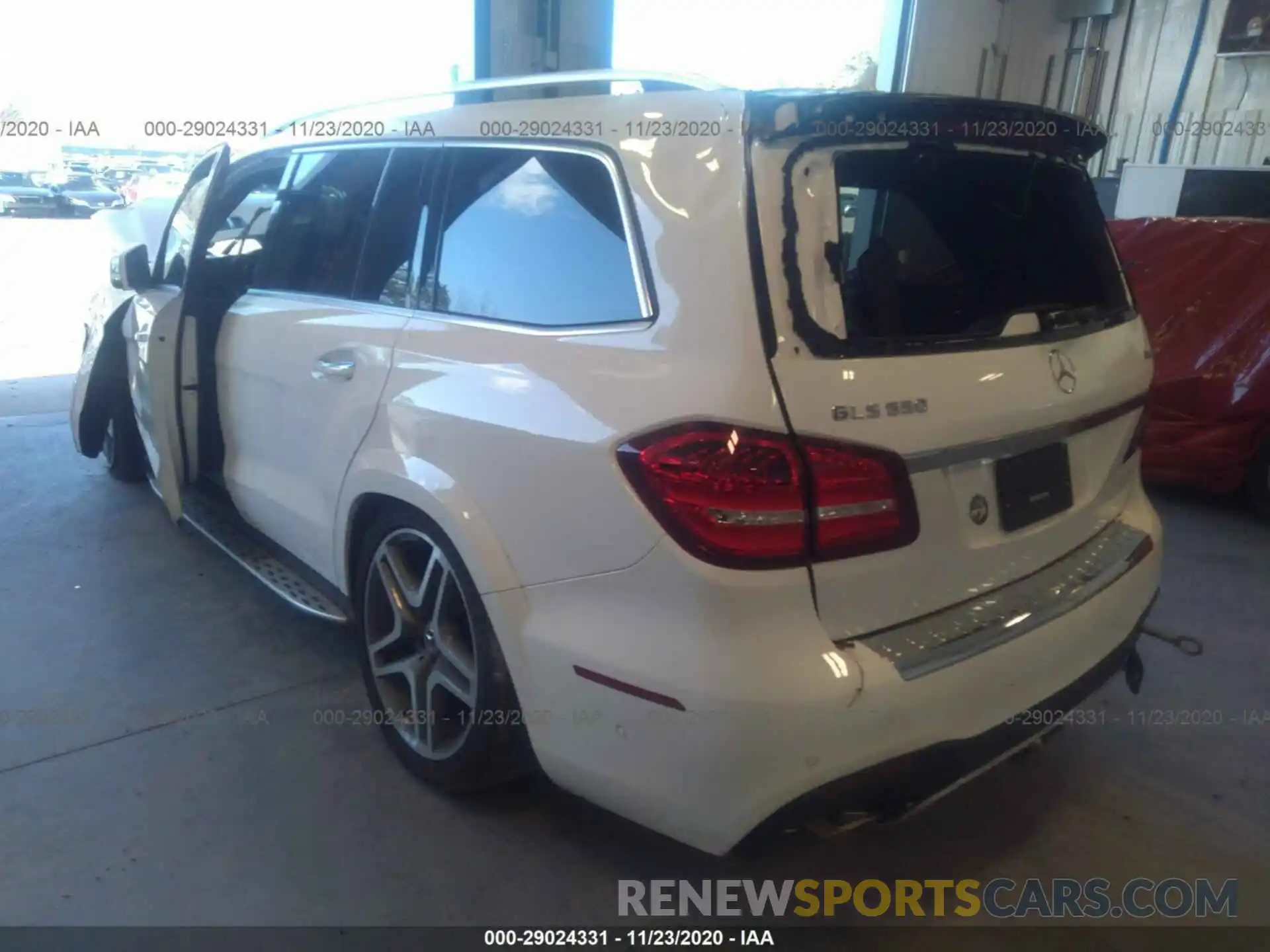 3 Photograph of a damaged car 4JGDF7DEXKB188608 MERCEDES-BENZ GLS 2019