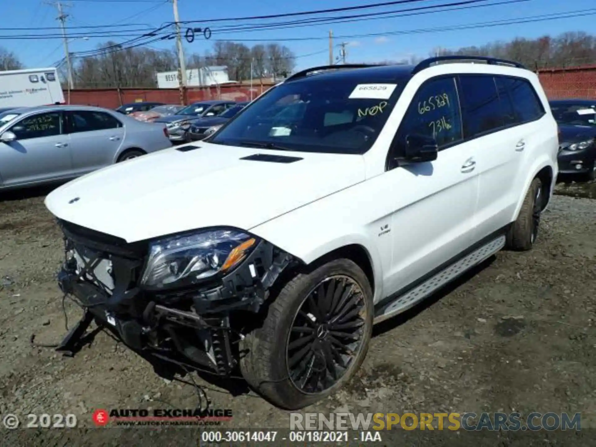 4 Photograph of a damaged car 4JGDF7FE0KB230331 MERCEDES-BENZ GLS 2019