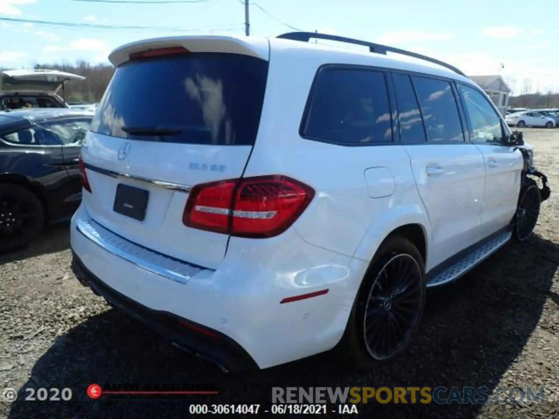 7 Photograph of a damaged car 4JGDF7FE0KB230331 MERCEDES-BENZ GLS 2019