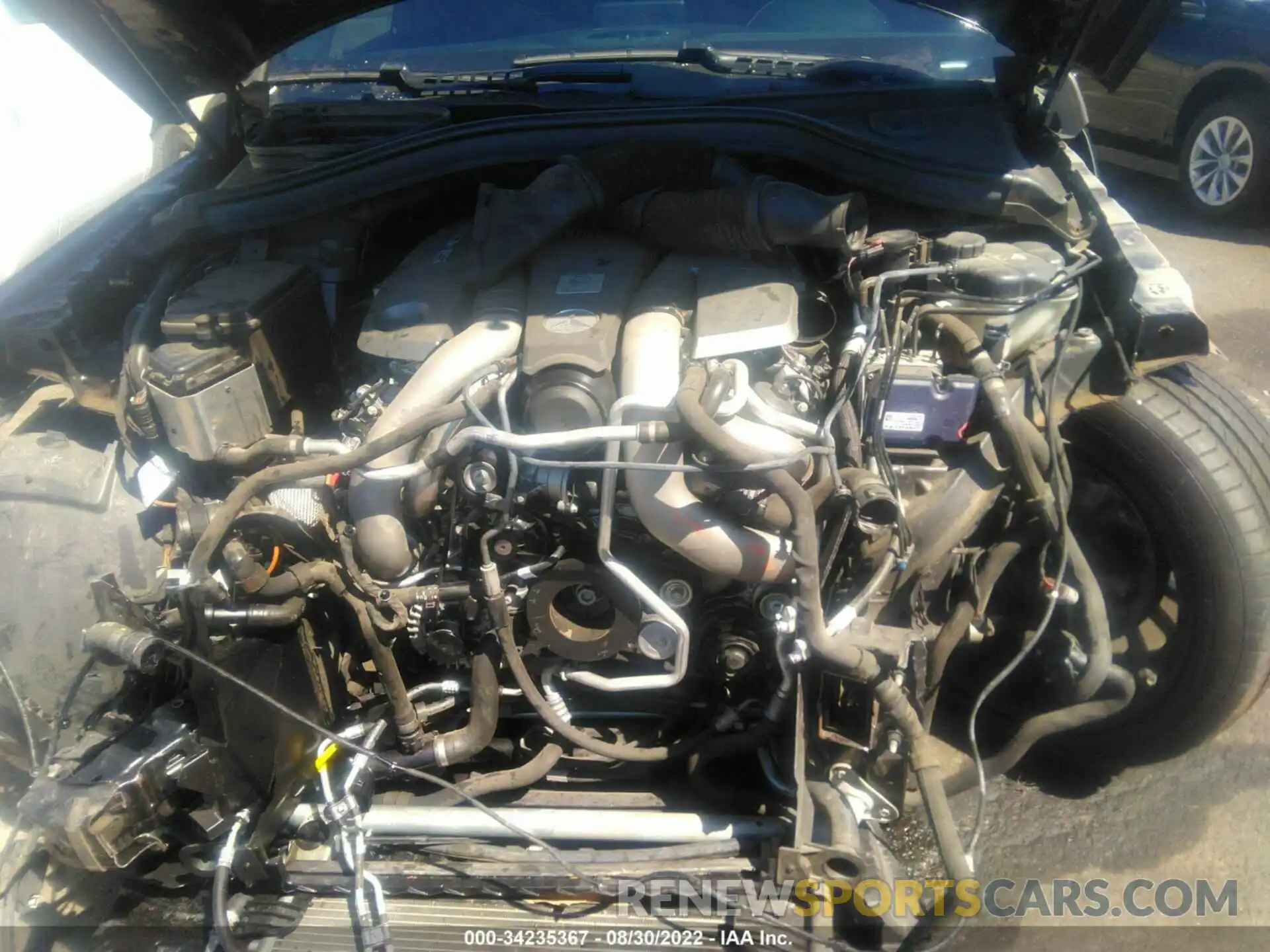 10 Photograph of a damaged car 4JGDF7FE4KB229022 MERCEDES-BENZ GLS 2019