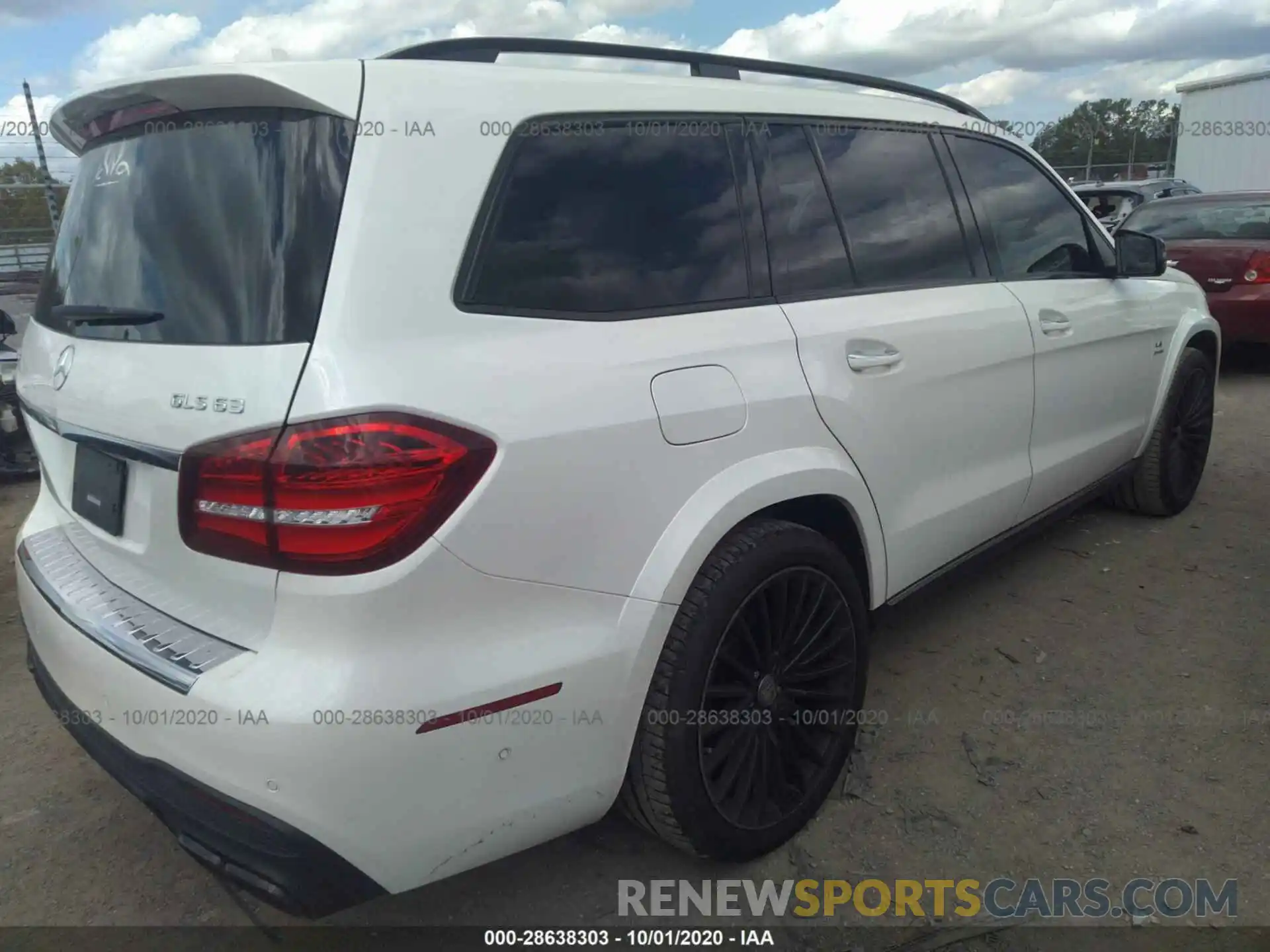 4 Photograph of a damaged car 4JGDF7FE6KB227840 MERCEDES-BENZ GLS 2019