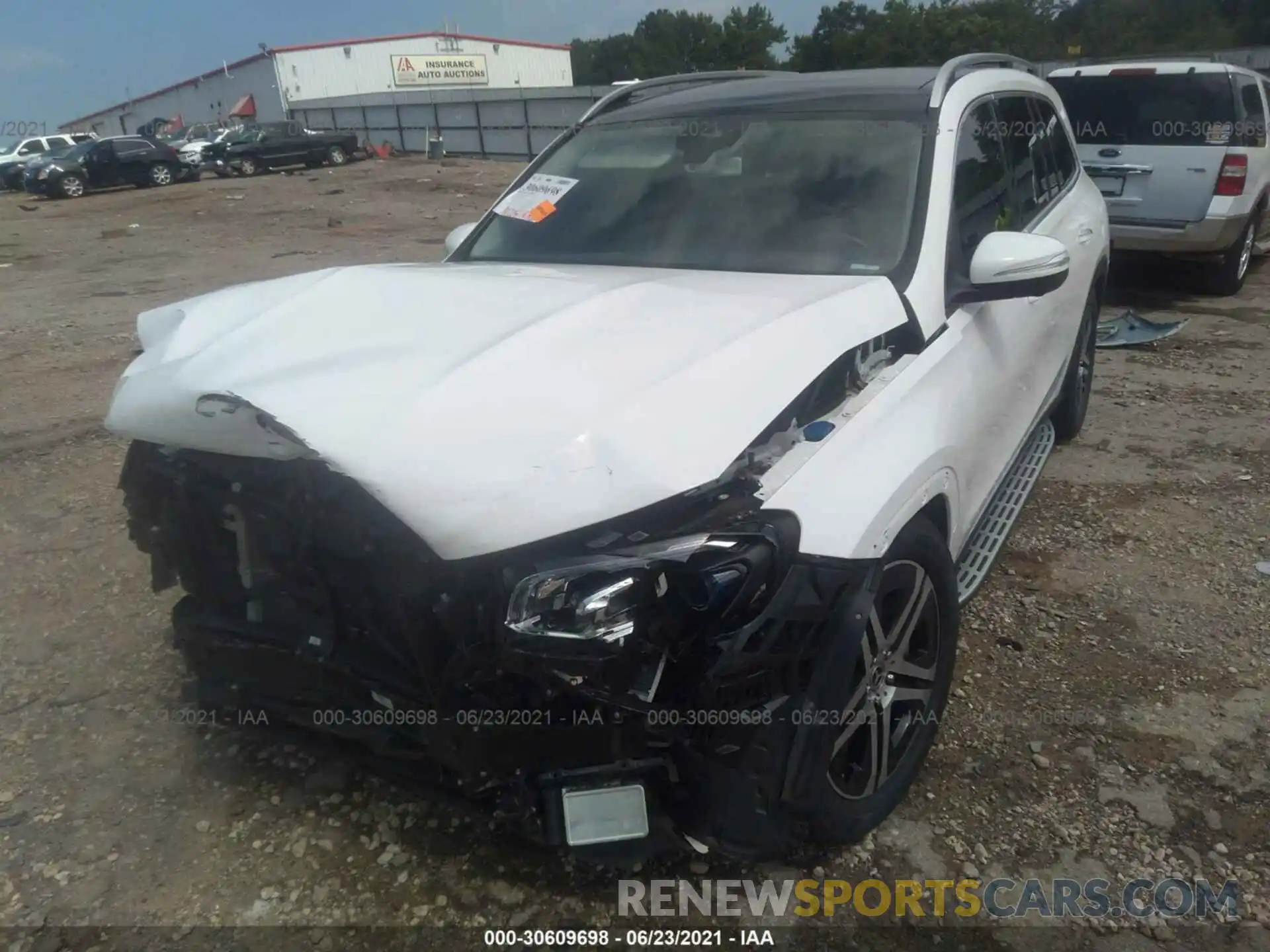 2 Photograph of a damaged car 4JGFF5KE3LA115488 MERCEDES-BENZ GLS 2020