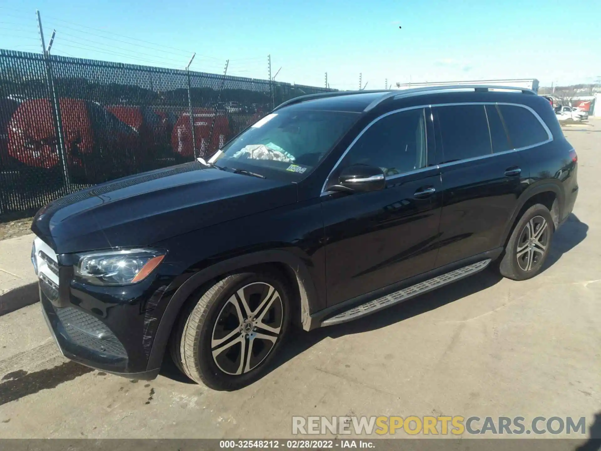 2 Photograph of a damaged car 4JGFF5KE3LA163864 MERCEDES-BENZ GLS 2020