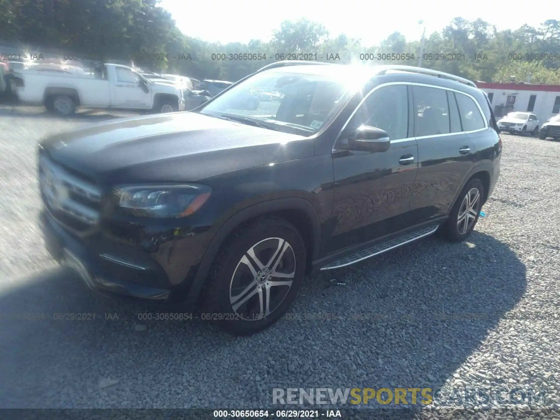 2 Photograph of a damaged car 4JGFF5KE4LA131294 MERCEDES-BENZ GLS 2020