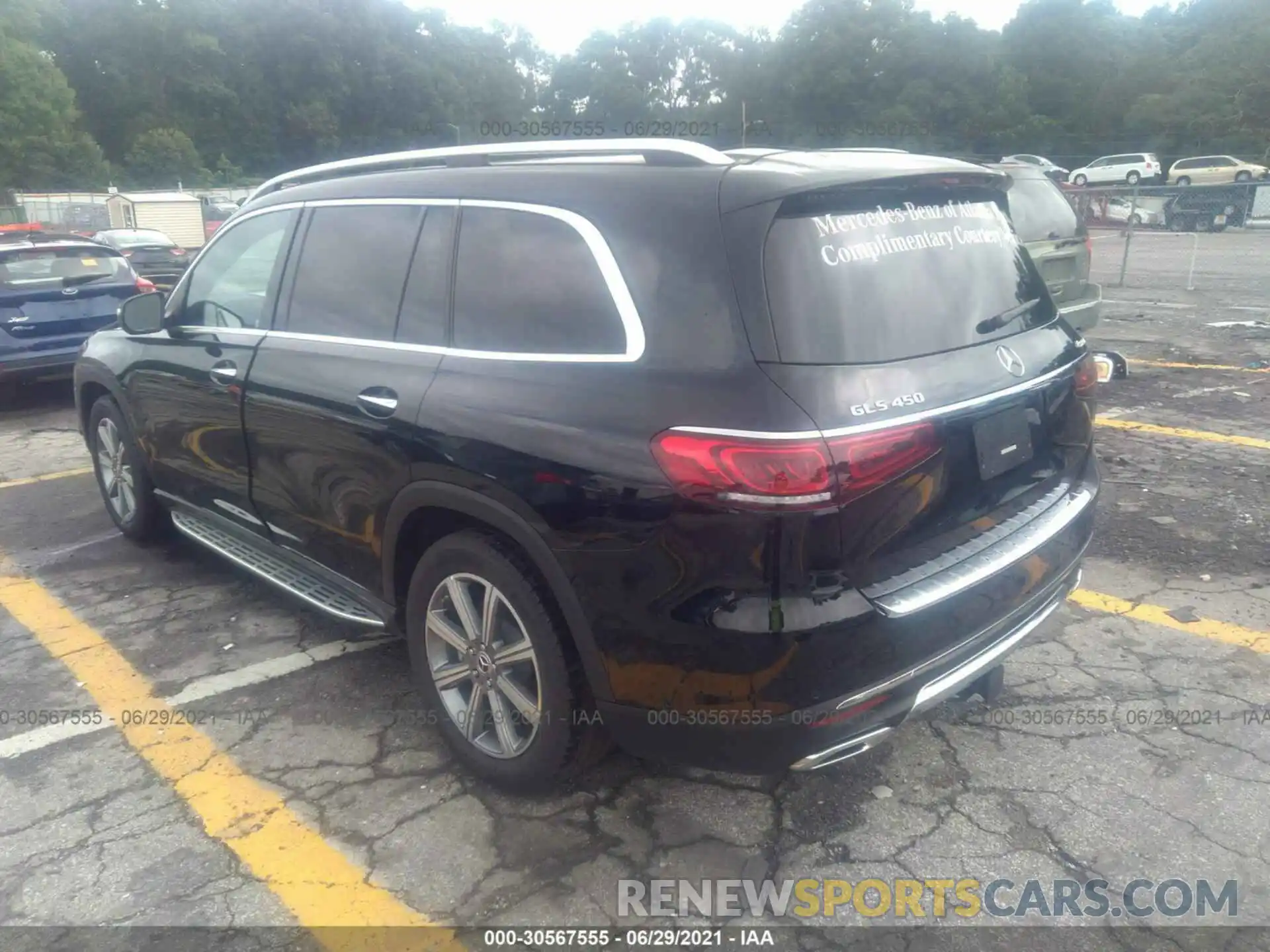 3 Photograph of a damaged car 4JGFF5KE4LA137936 MERCEDES-BENZ GLS 2020