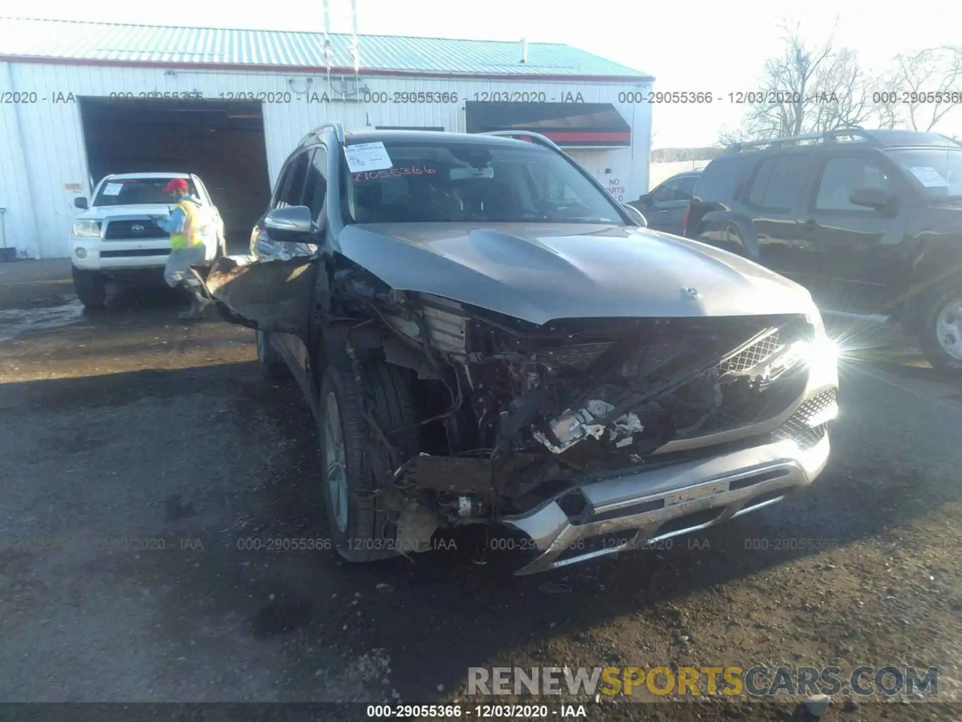 6 Photograph of a damaged car 4JGFF5KE5LA204205 MERCEDES-BENZ GLS 2020