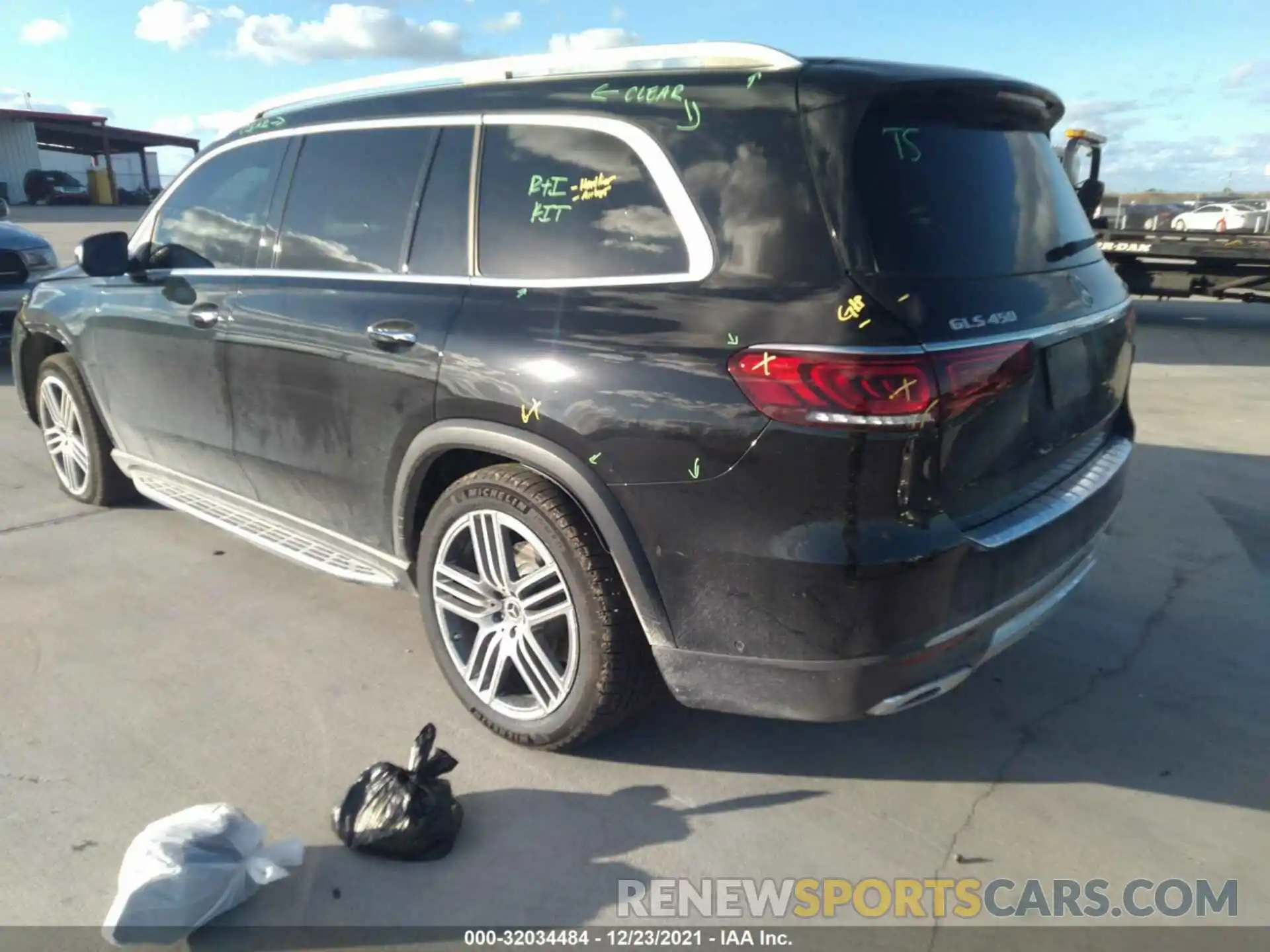 3 Фотография поврежденного автомобиля 4JGFF5KE5LA208321 MERCEDES-BENZ GLS 2020