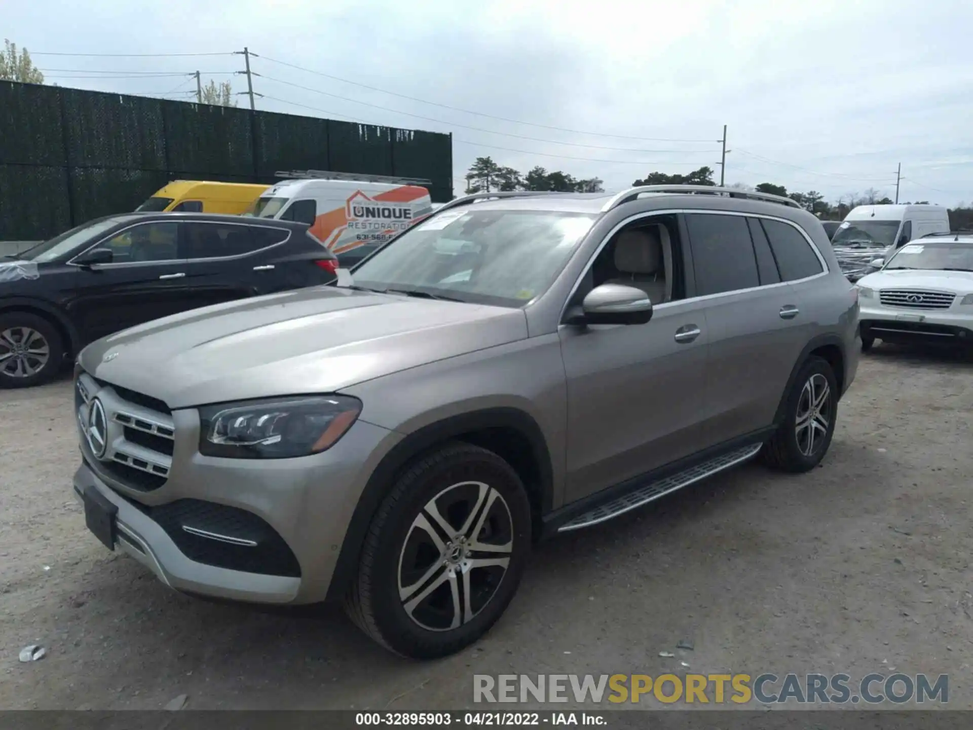 2 Photograph of a damaged car 4JGFF5KE6LA138201 MERCEDES-BENZ GLS 2020