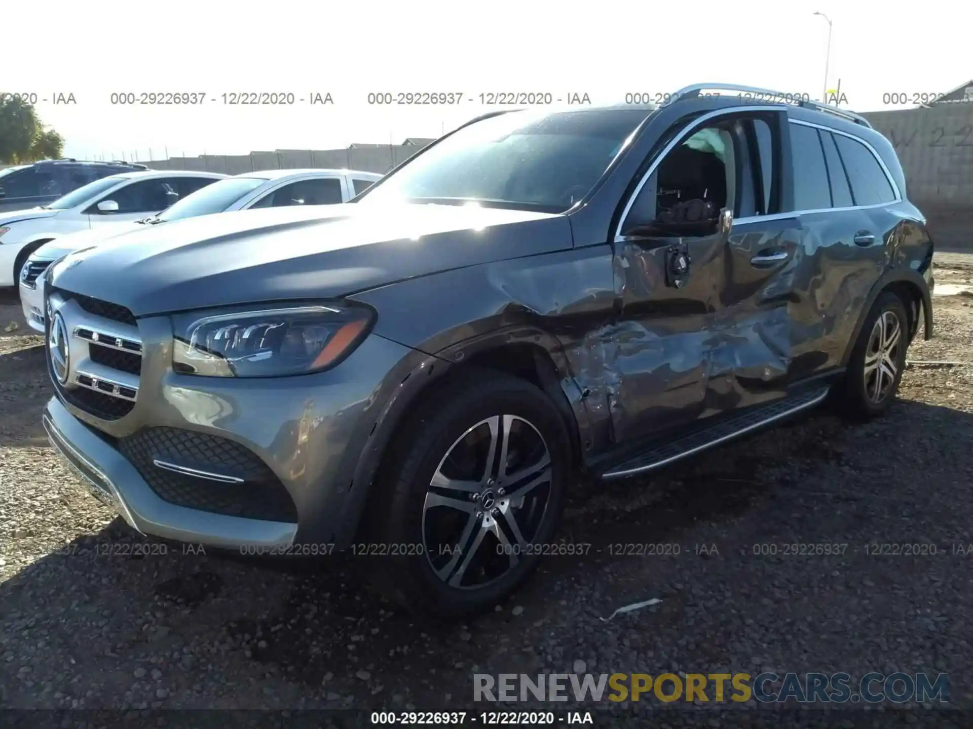 2 Photograph of a damaged car 4JGFF5KE9LA058374 MERCEDES-BENZ GLS 2020