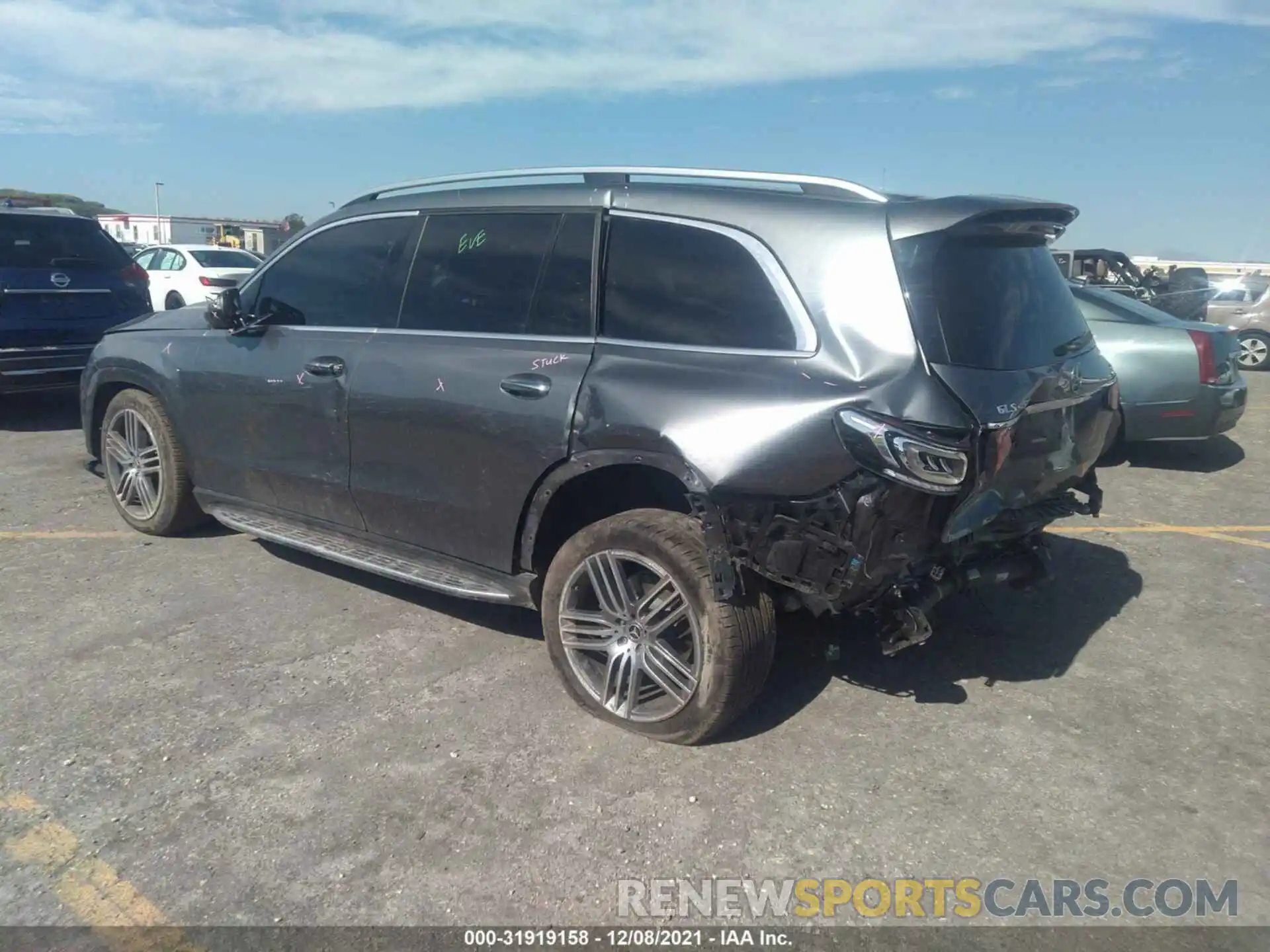 3 Photograph of a damaged car 4JGFF5KE9LA168583 MERCEDES-BENZ GLS 2020