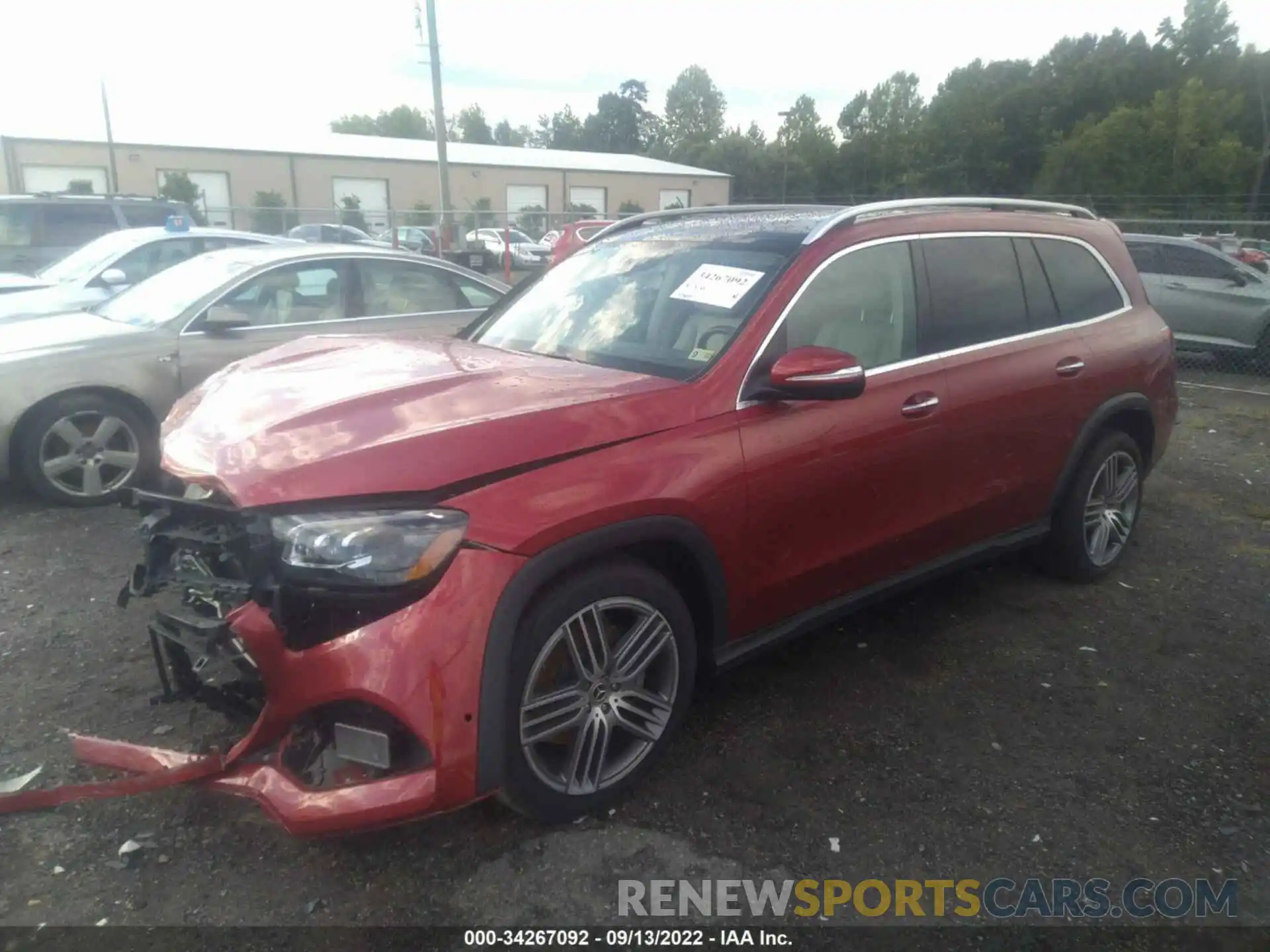 2 Photograph of a damaged car 4JGFF5KE9LA294460 MERCEDES-BENZ GLS 2020