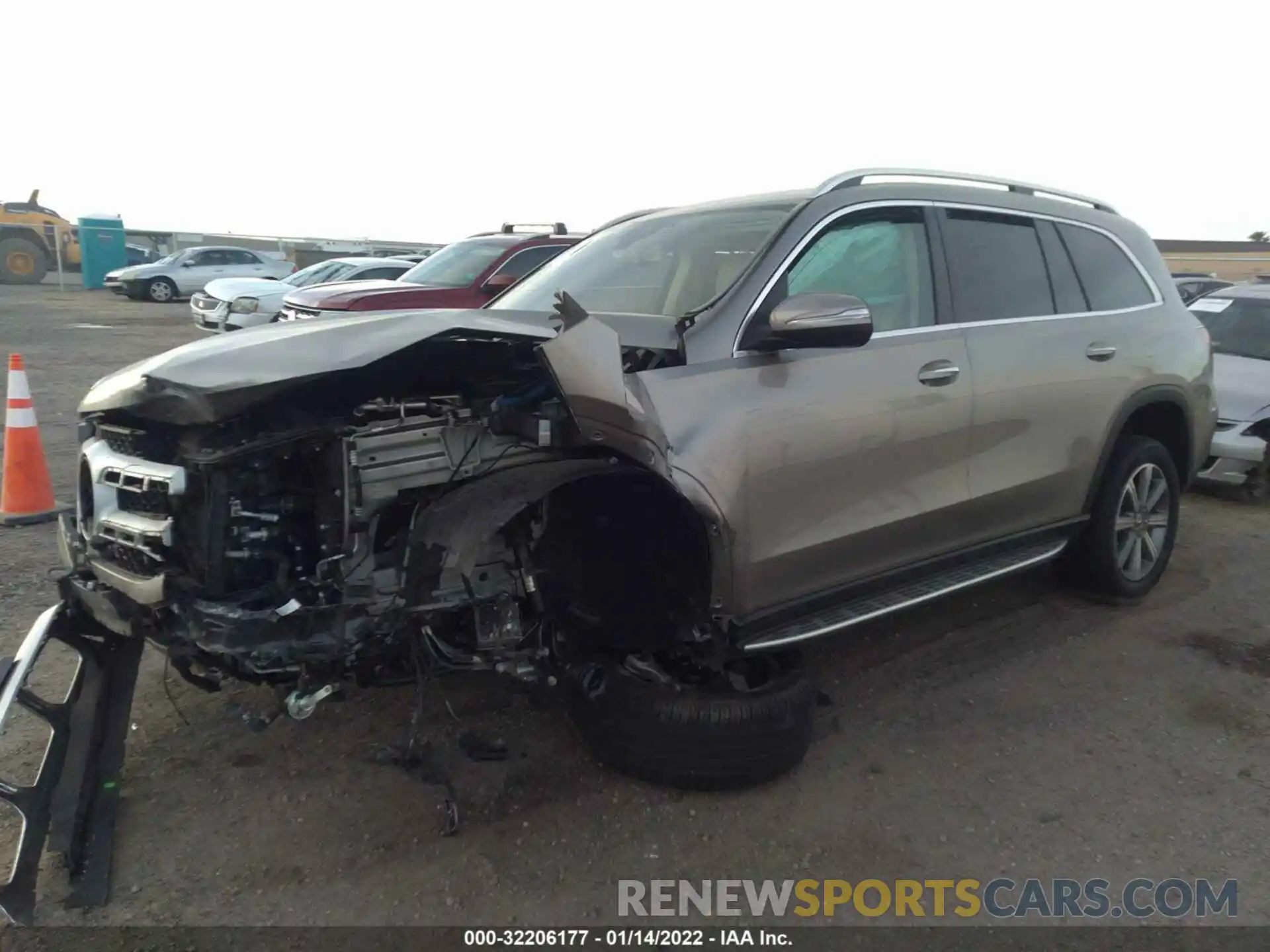 2 Photograph of a damaged car 4JGFF5KEXLA158385 MERCEDES-BENZ GLS 2020