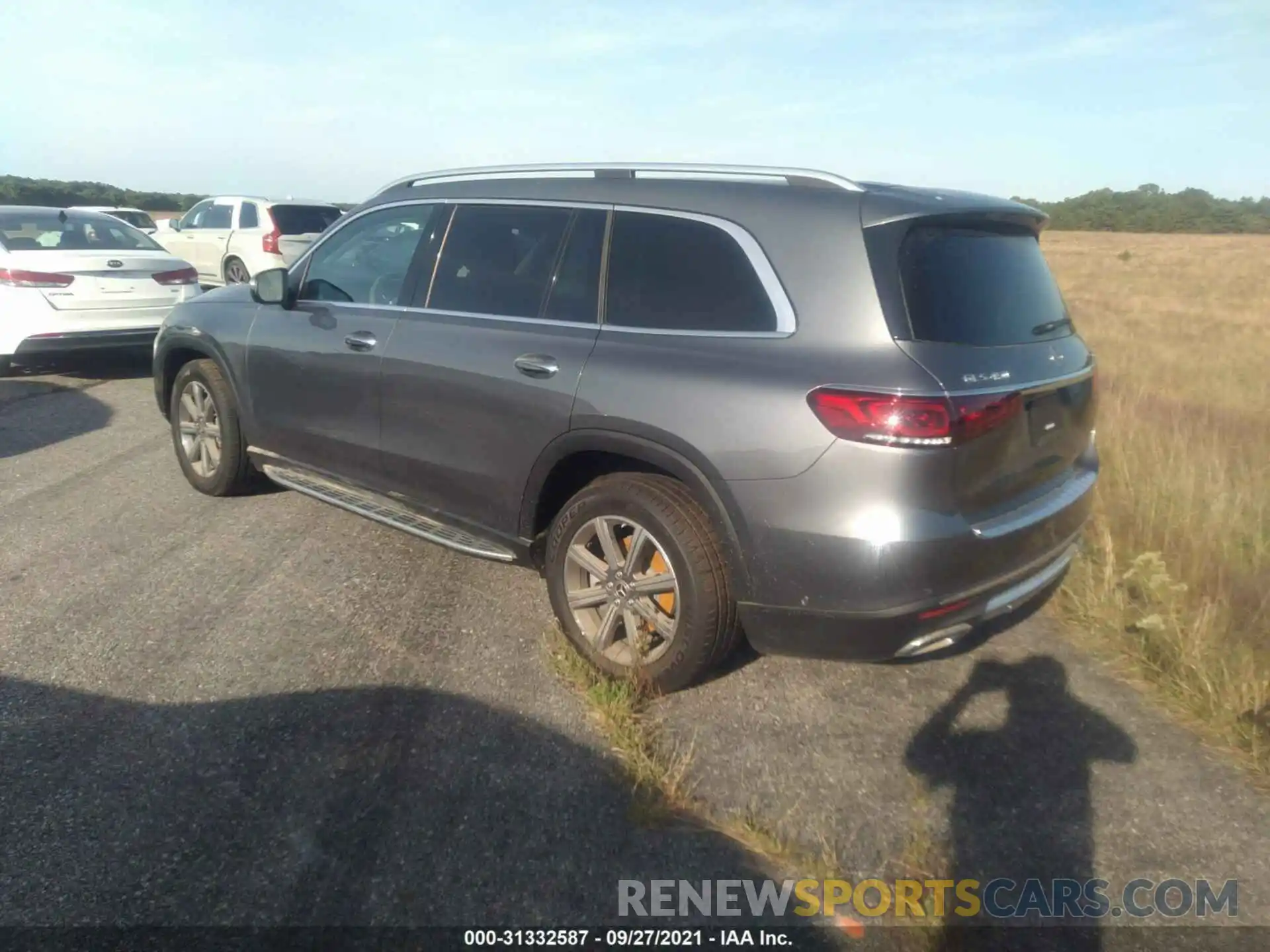 3 Photograph of a damaged car 4JGFF5KEXLA210873 MERCEDES-BENZ GLS 2020